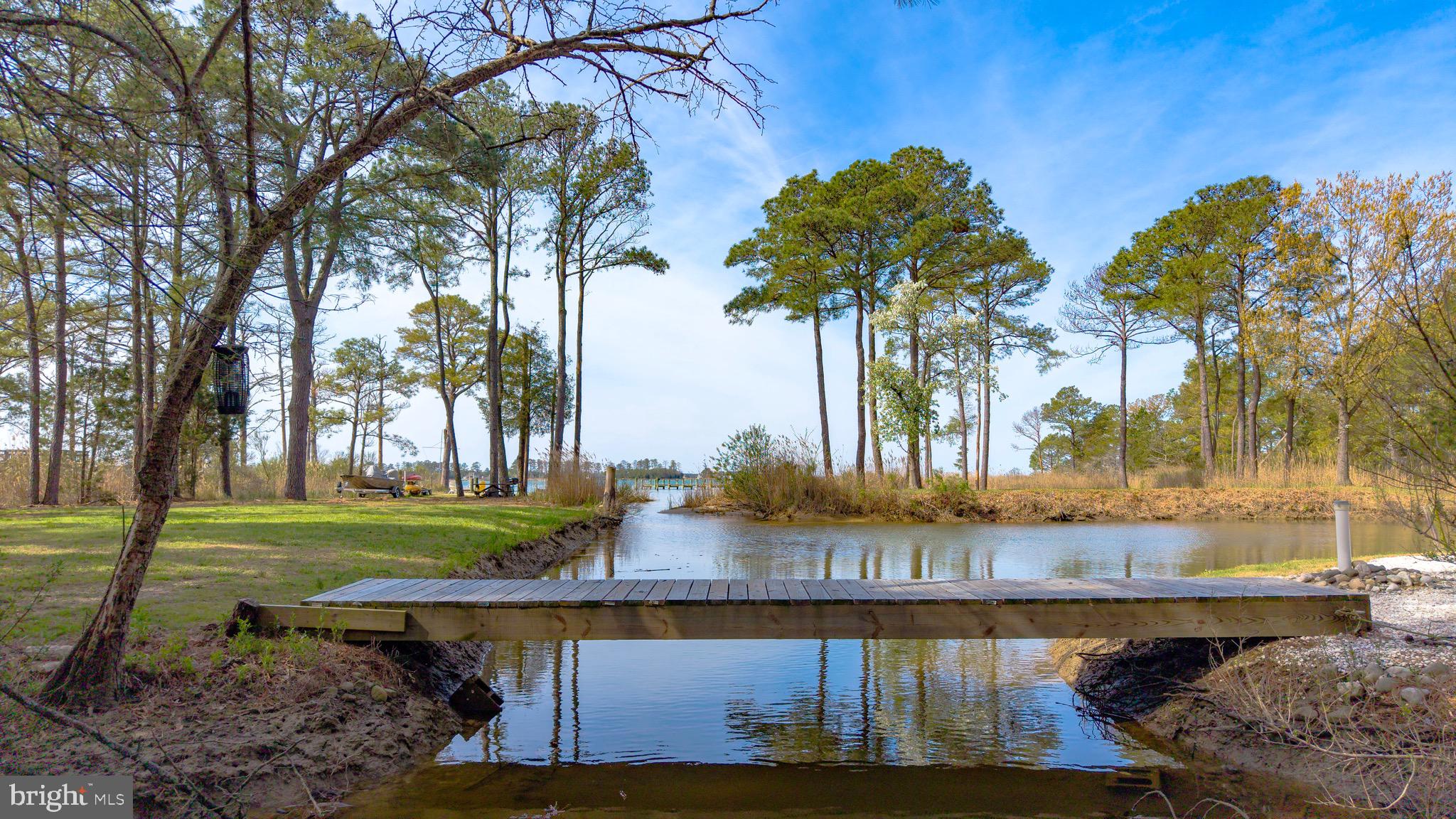 TOWN POINT ESTATES - Residential