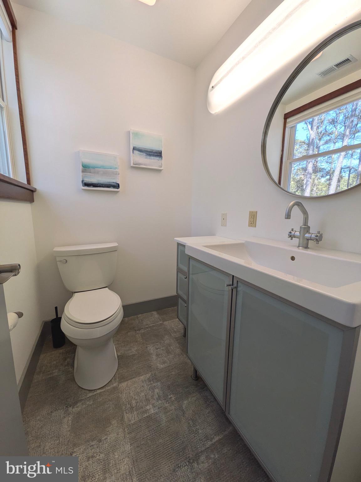 TOWN POINT ESTATES - Residential