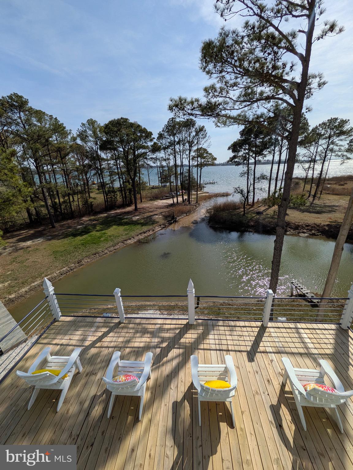 TOWN POINT ESTATES - Residential