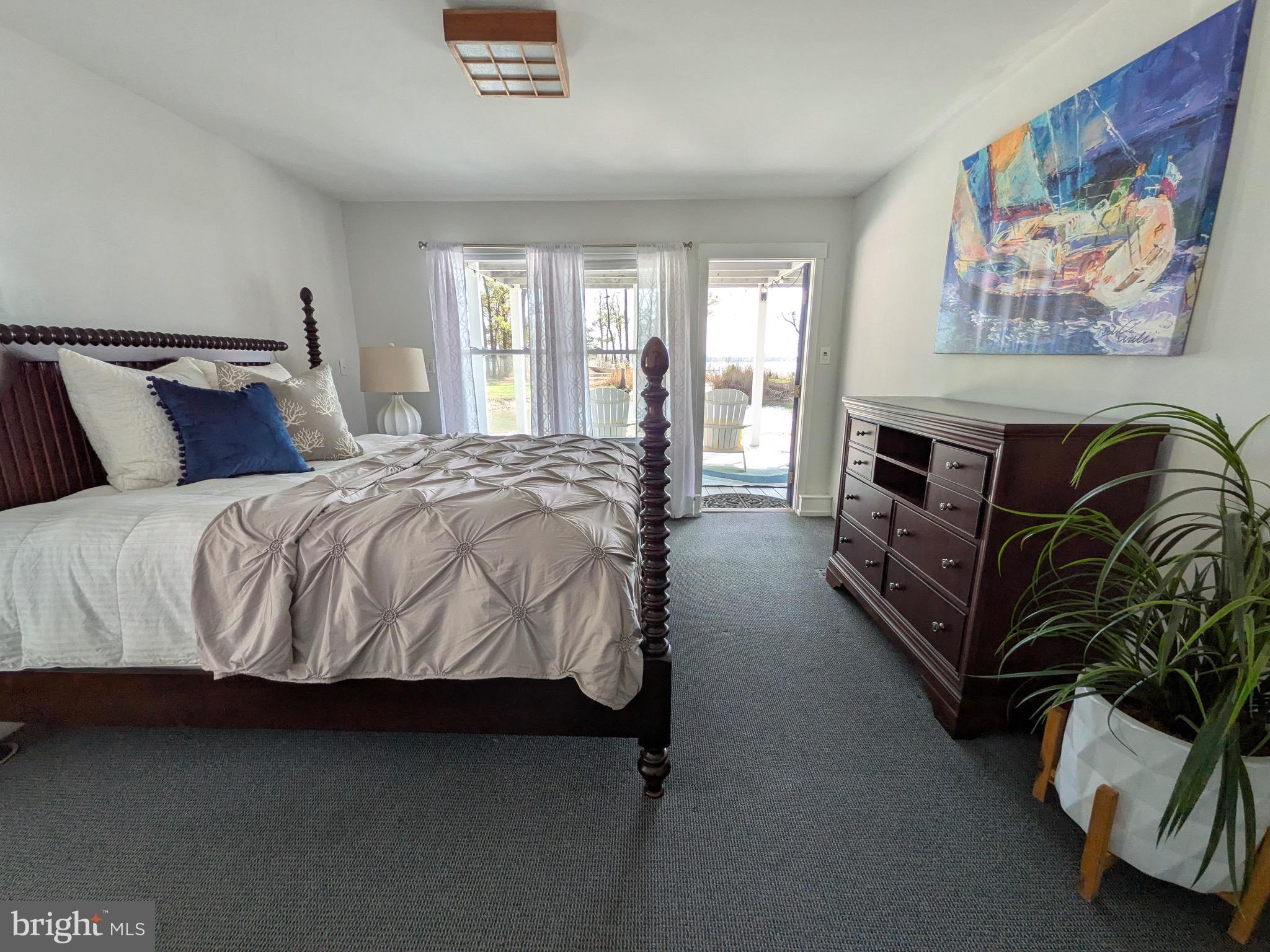 TOWN POINT ESTATES - Residential