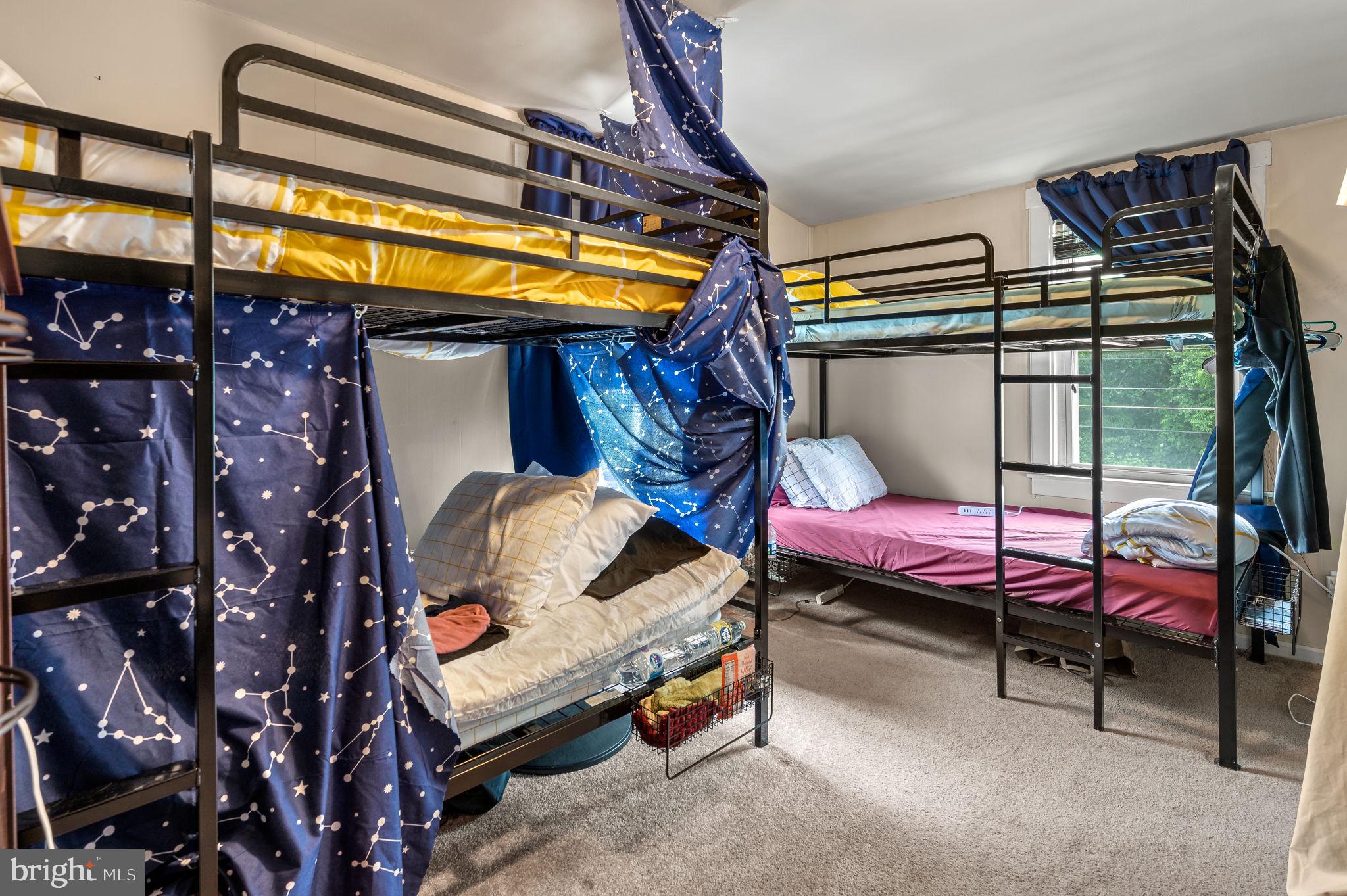 WESTINGHOUSE VLG - Residential