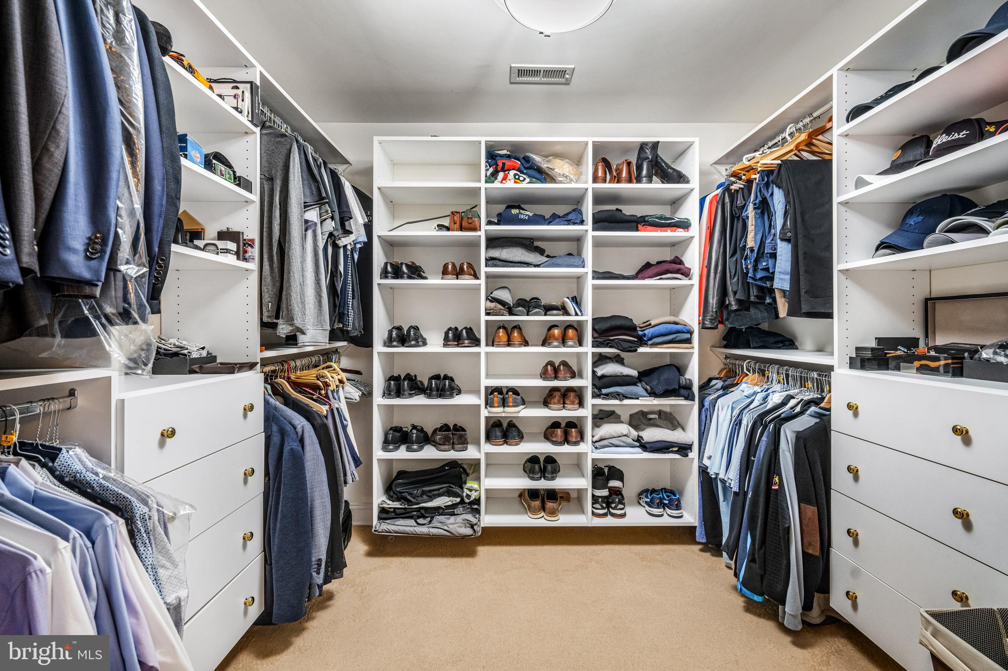 HARRISON ESTATE - Residential