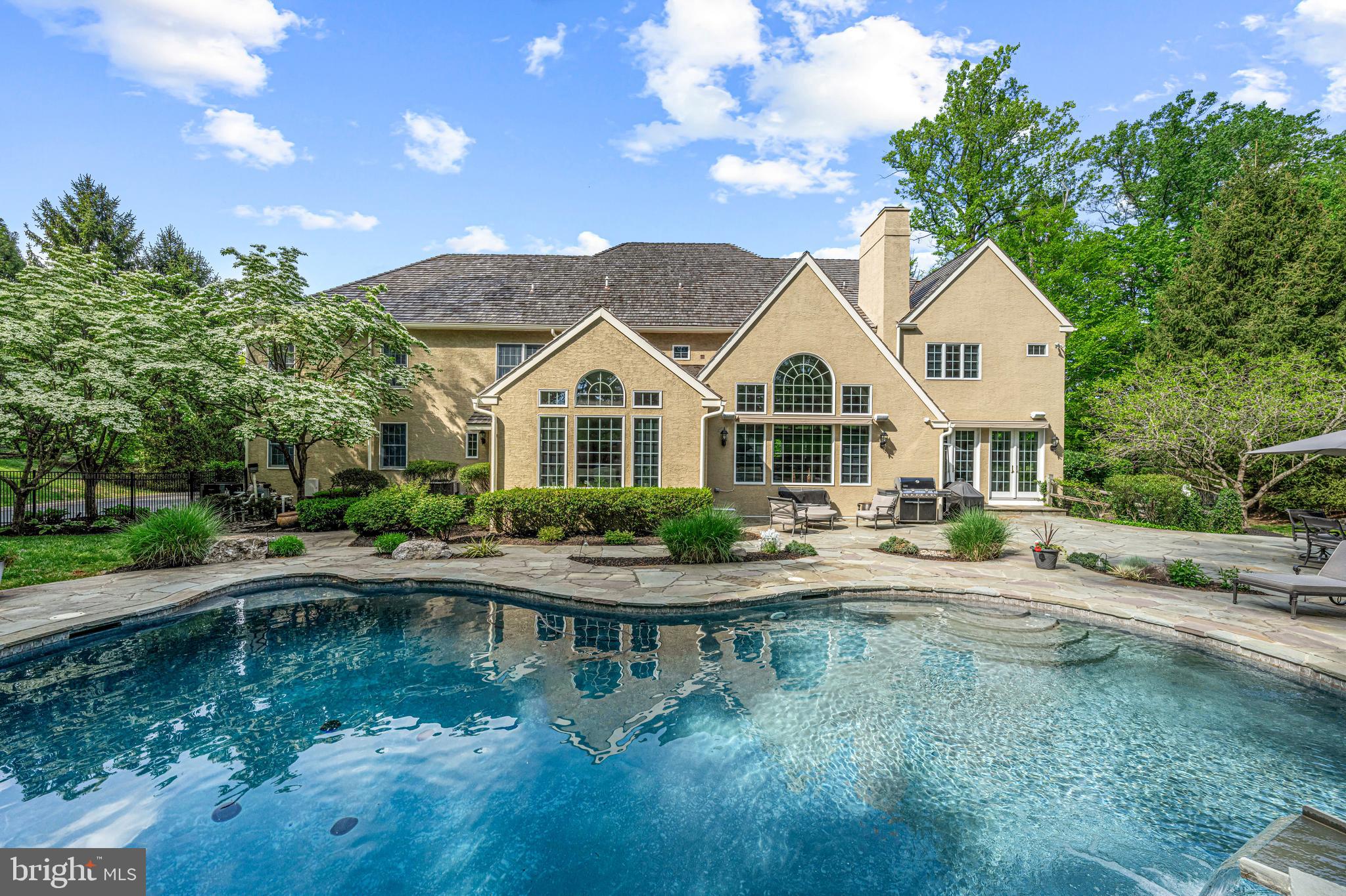 HARRISON ESTATE - Residential