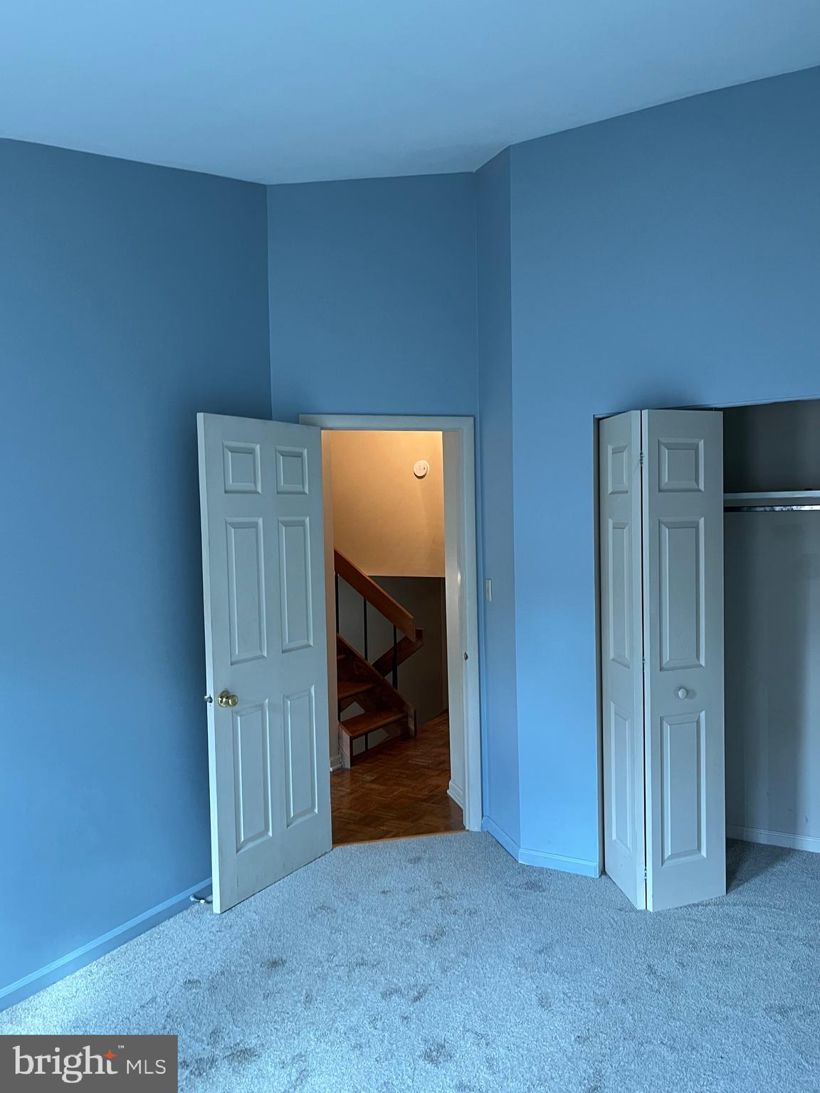 FLYING HILLS - Residential Lease