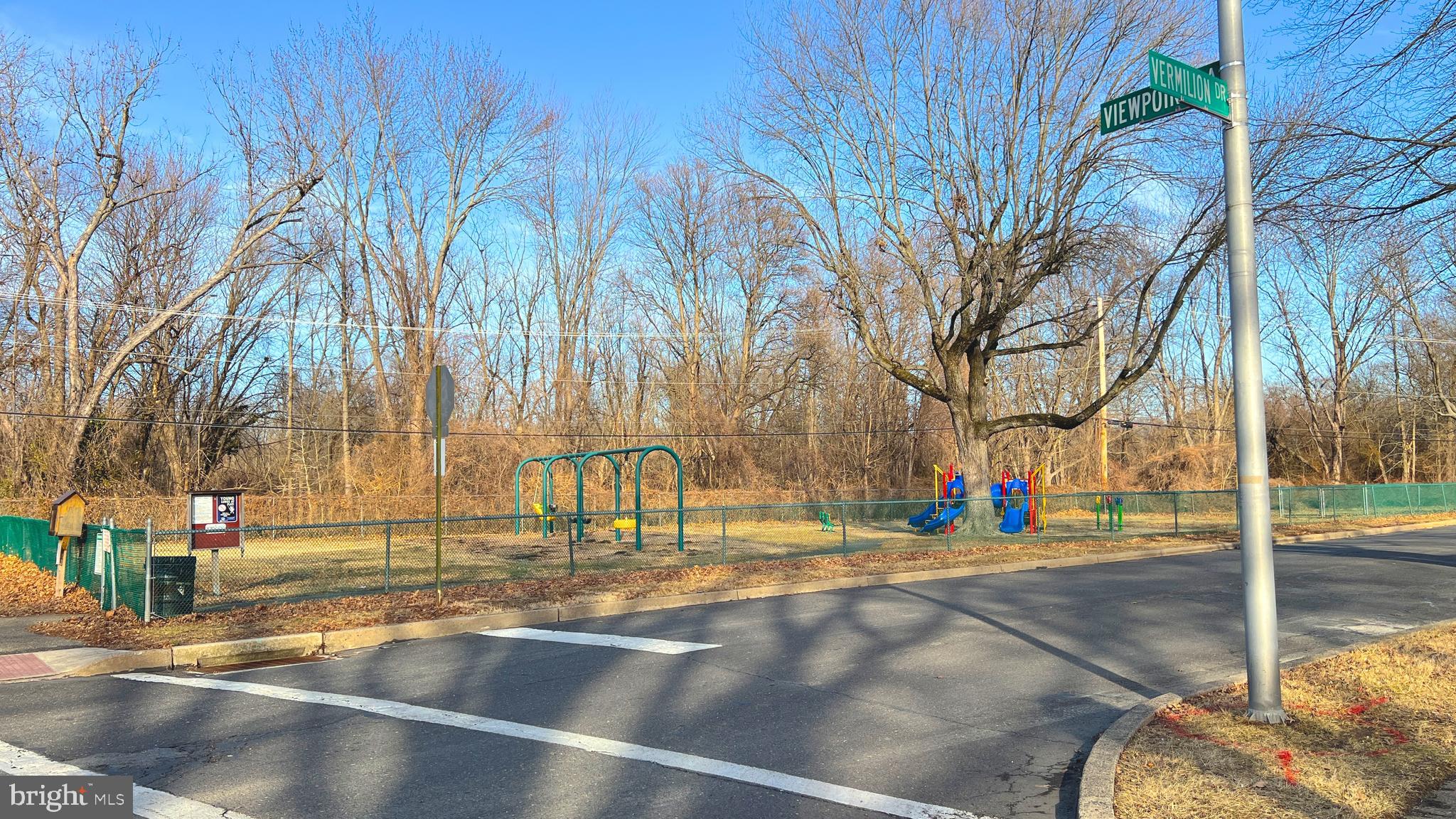 VERMILION HILL - Residential