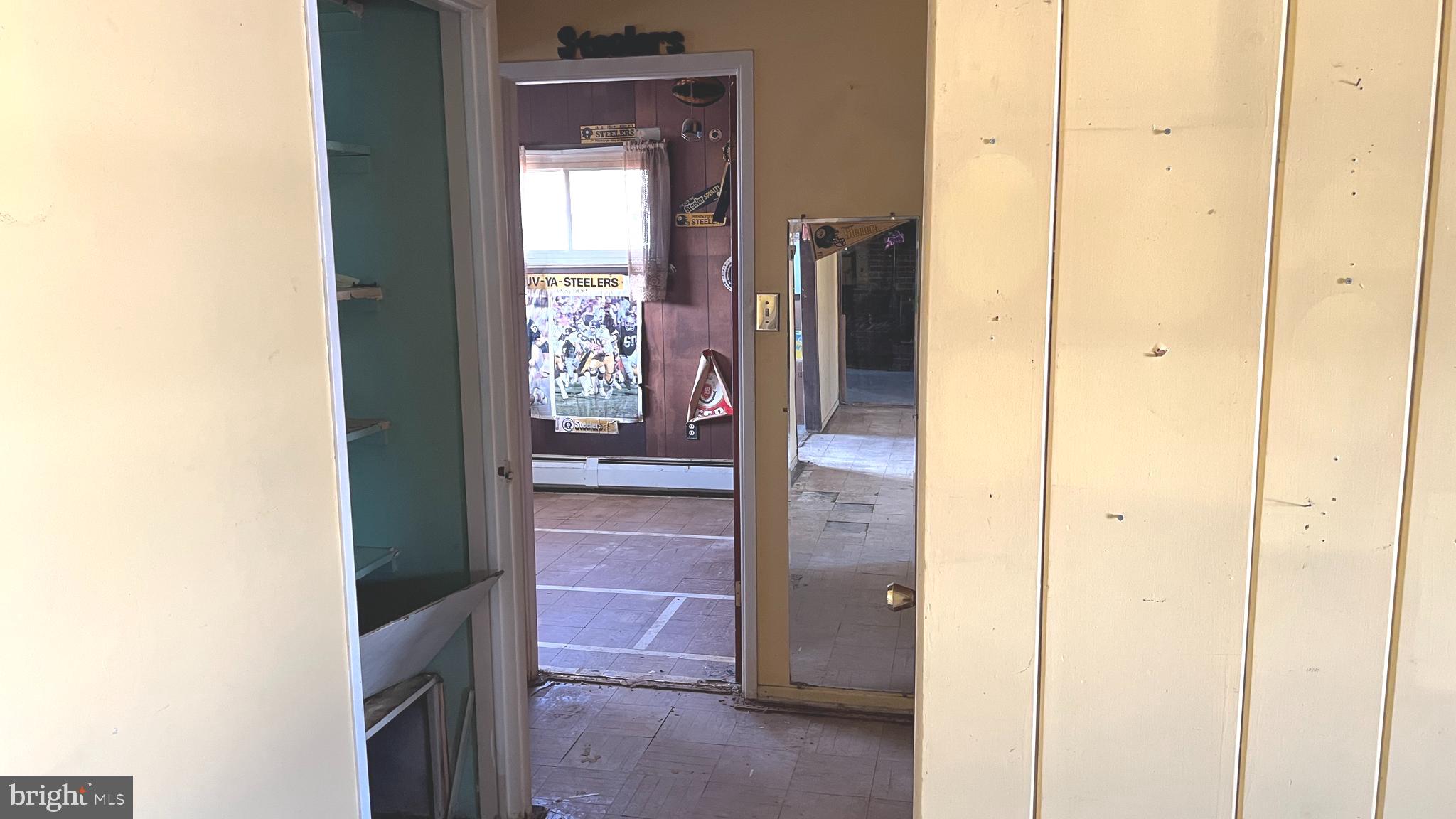 VERMILION HILL - Residential