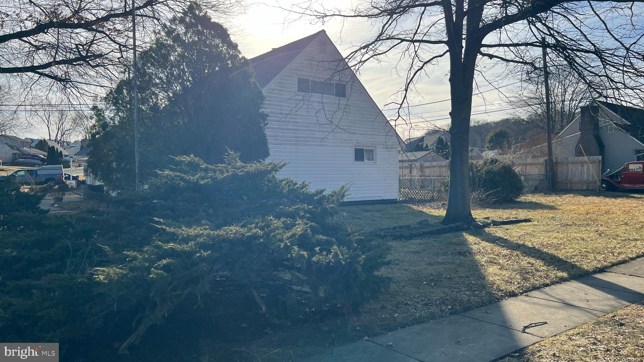 VERMILION HILL - Residential