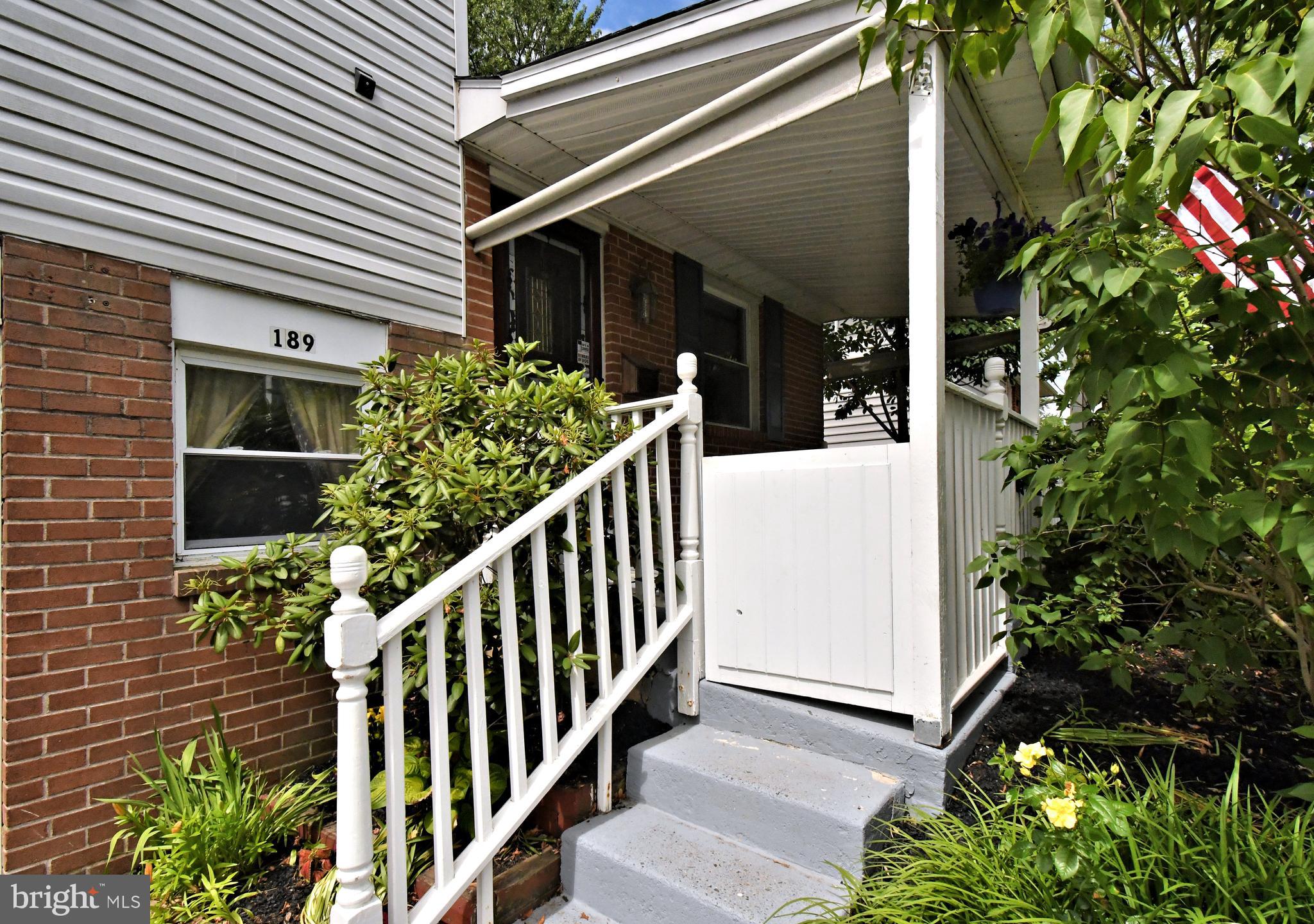 189 ANTHONY WAYNE DR.