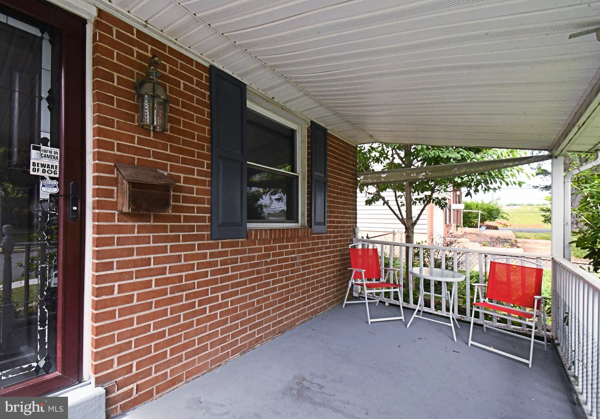 189 ANTHONY WAYNE DR.