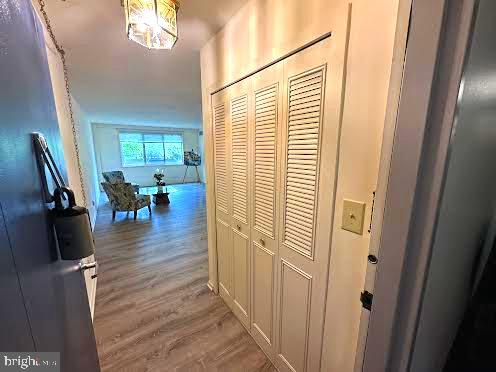 WHITEHALL - Residential