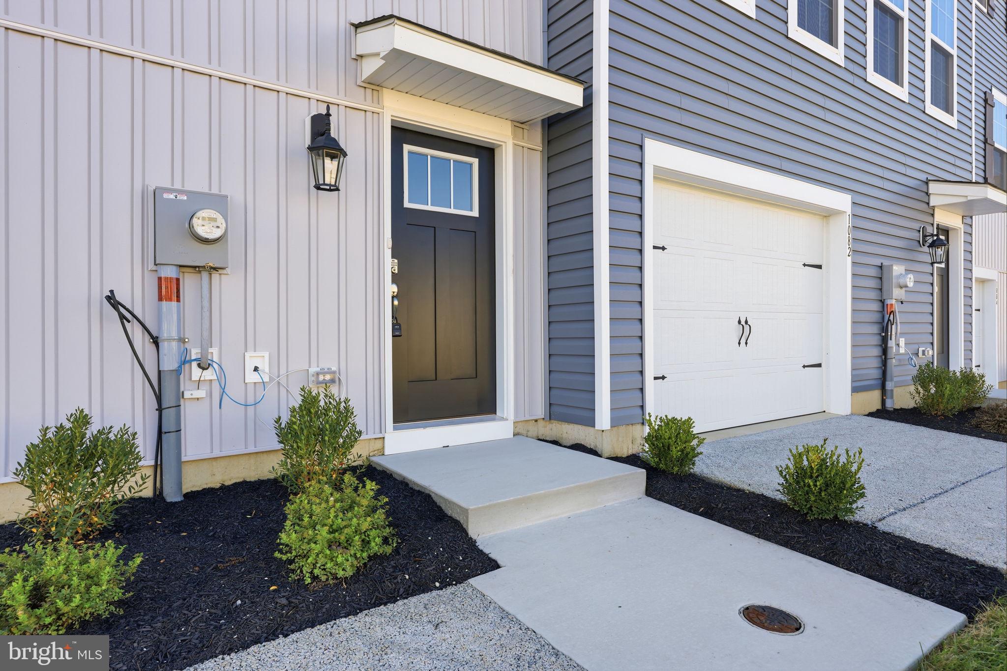 1080 MEADOWLARK DRIVE