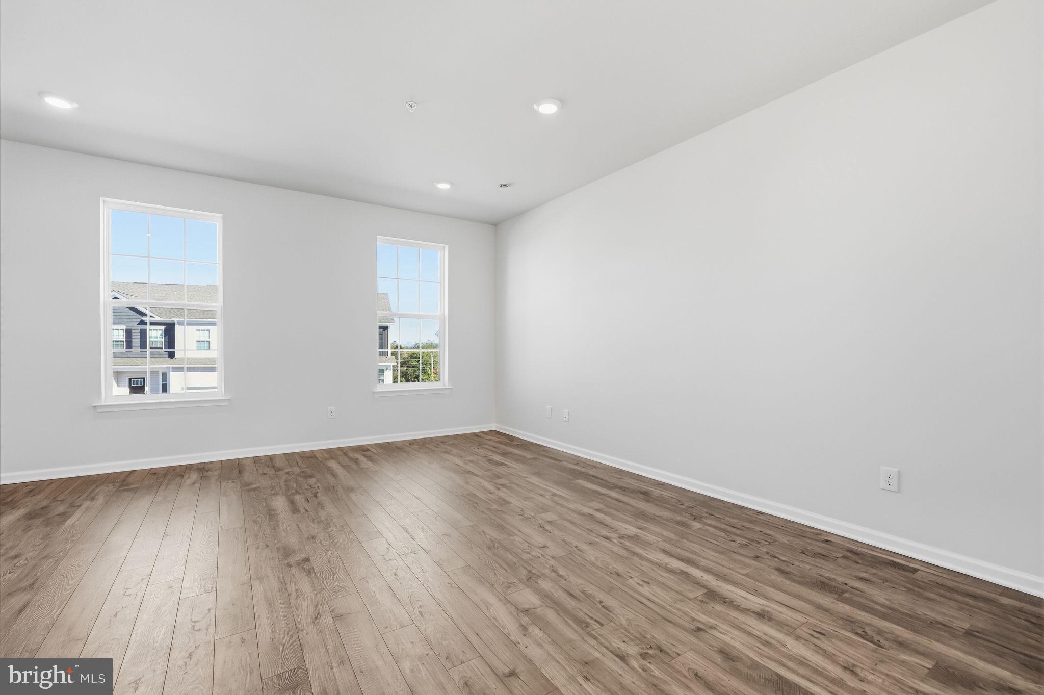 1080 MEADOWLARK DRIVE