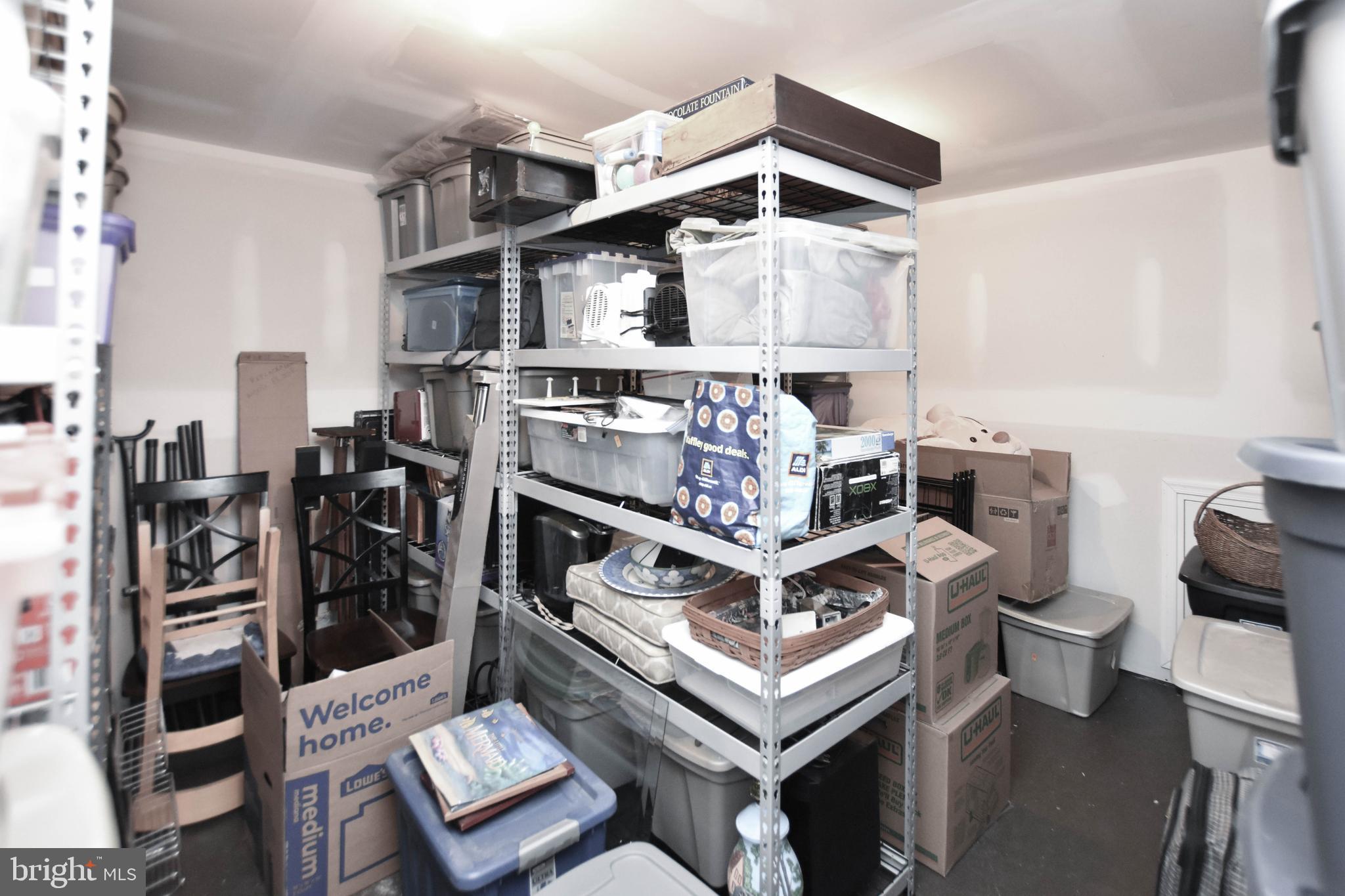 LEXINGTON 7 - Residential