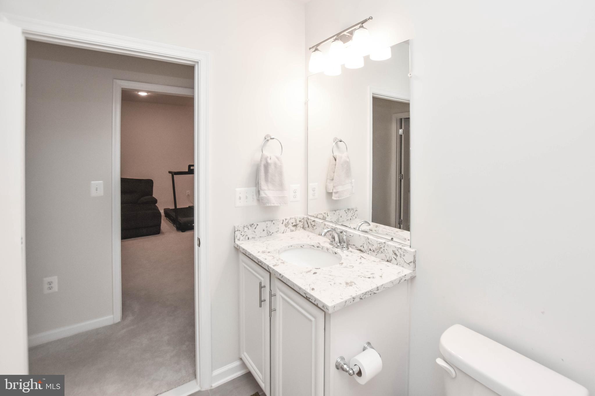 LEXINGTON 7 - Residential