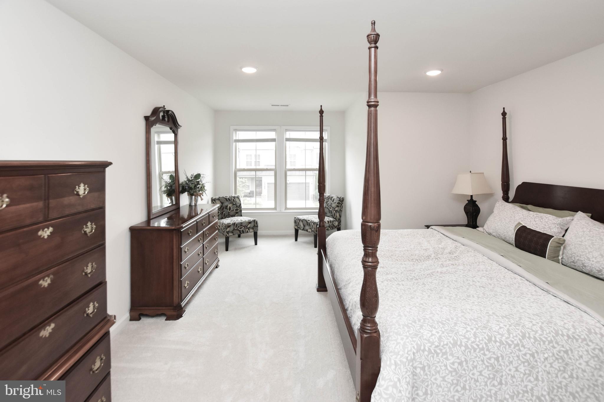 LEXINGTON 7 - Residential