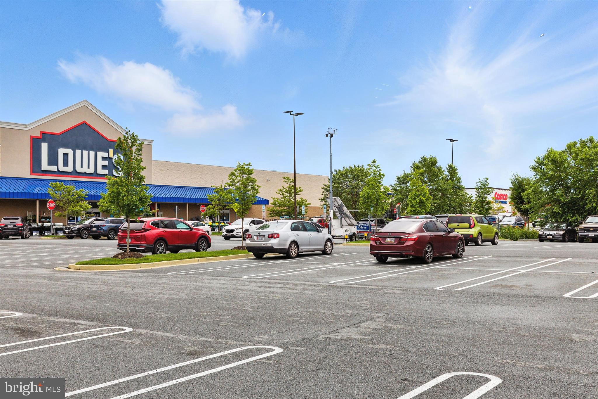 OWINGS MILLS NEWTOWN - Residential