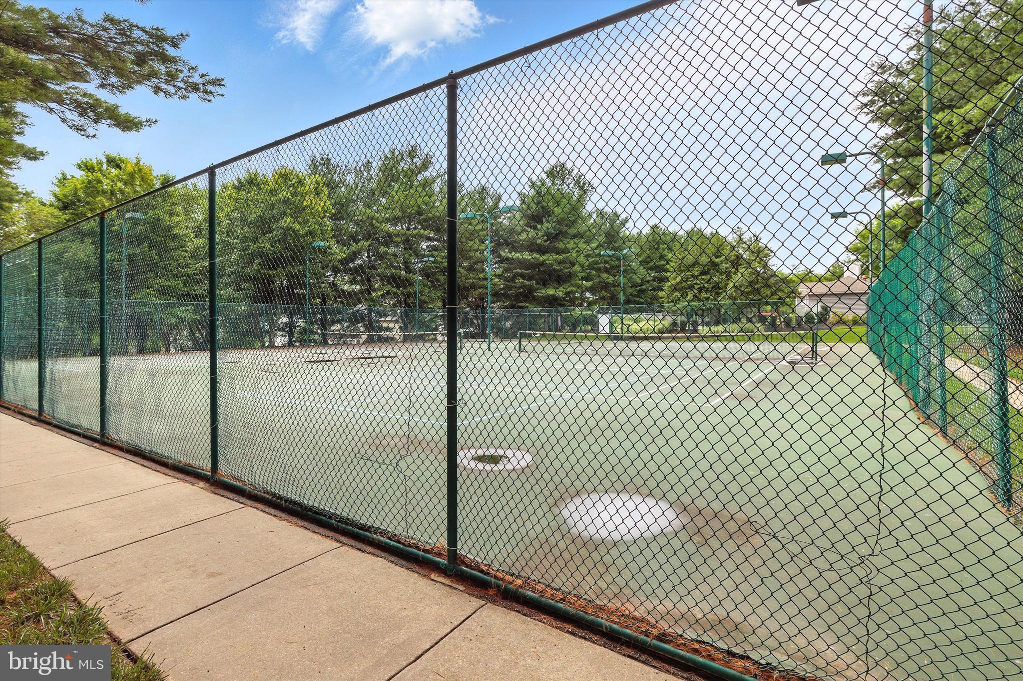 OWINGS MILLS NEWTOWN - Residential