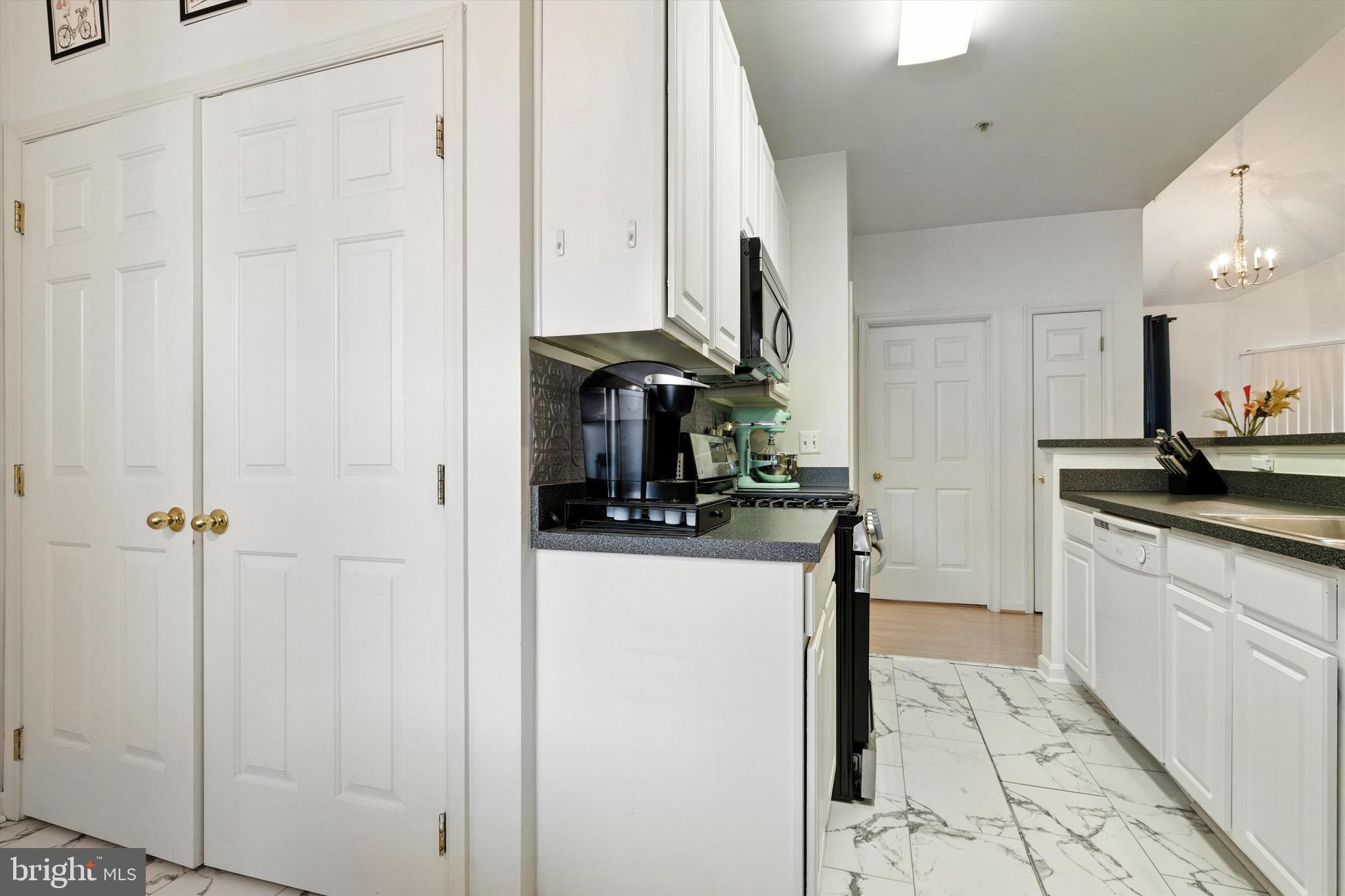 OWINGS MILLS NEWTOWN - Residential