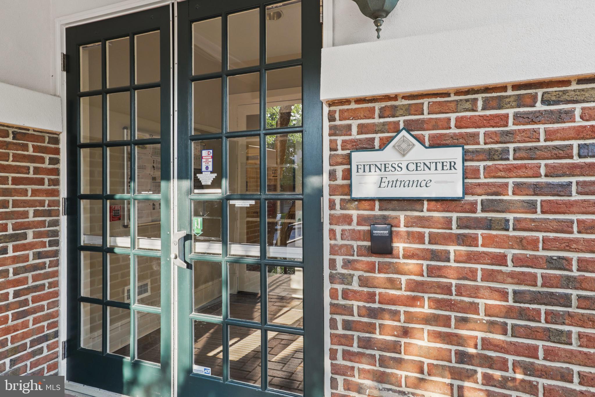 LINCOLN PARK - Residential