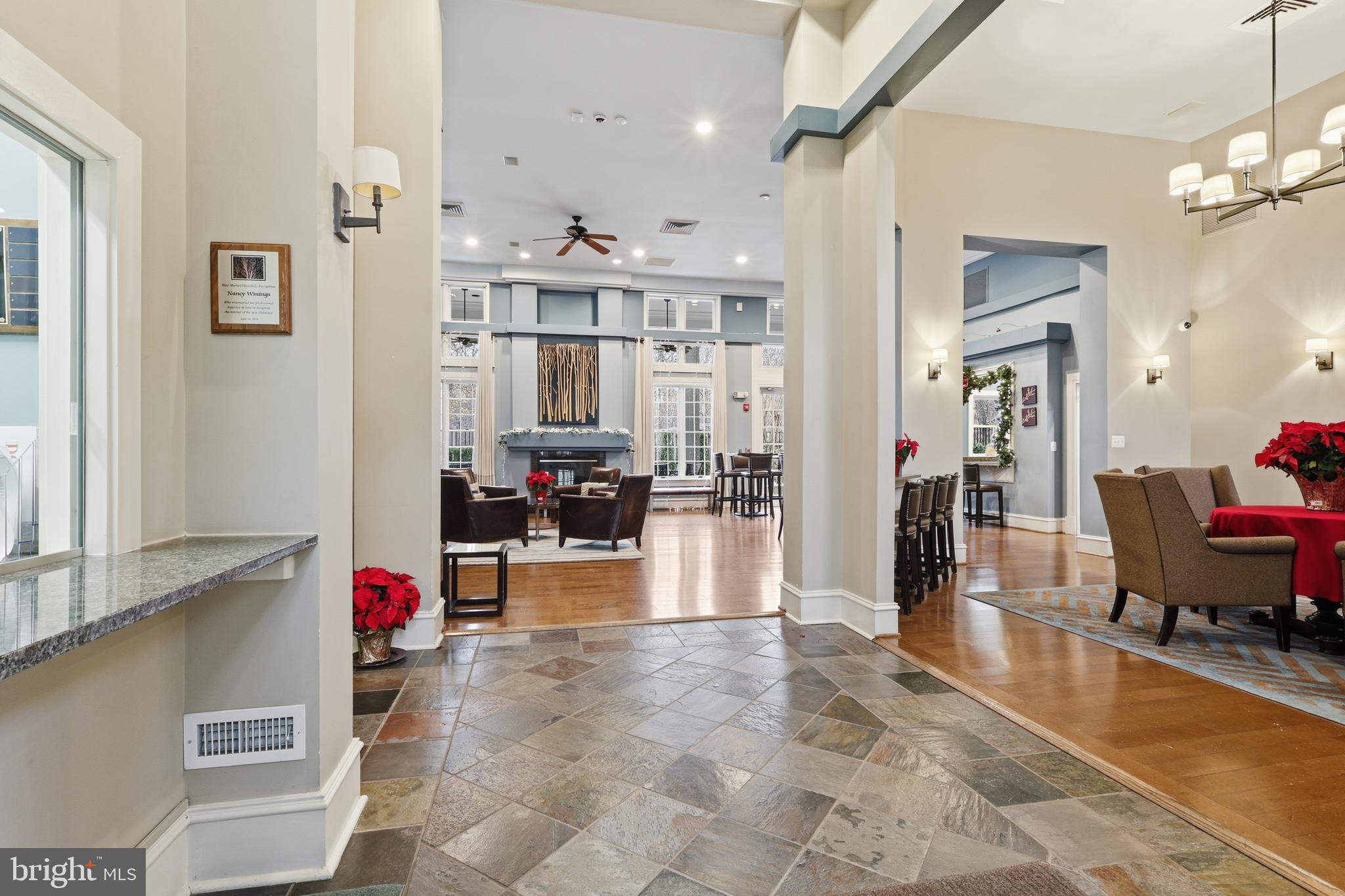 LINCOLN PARK - Residential