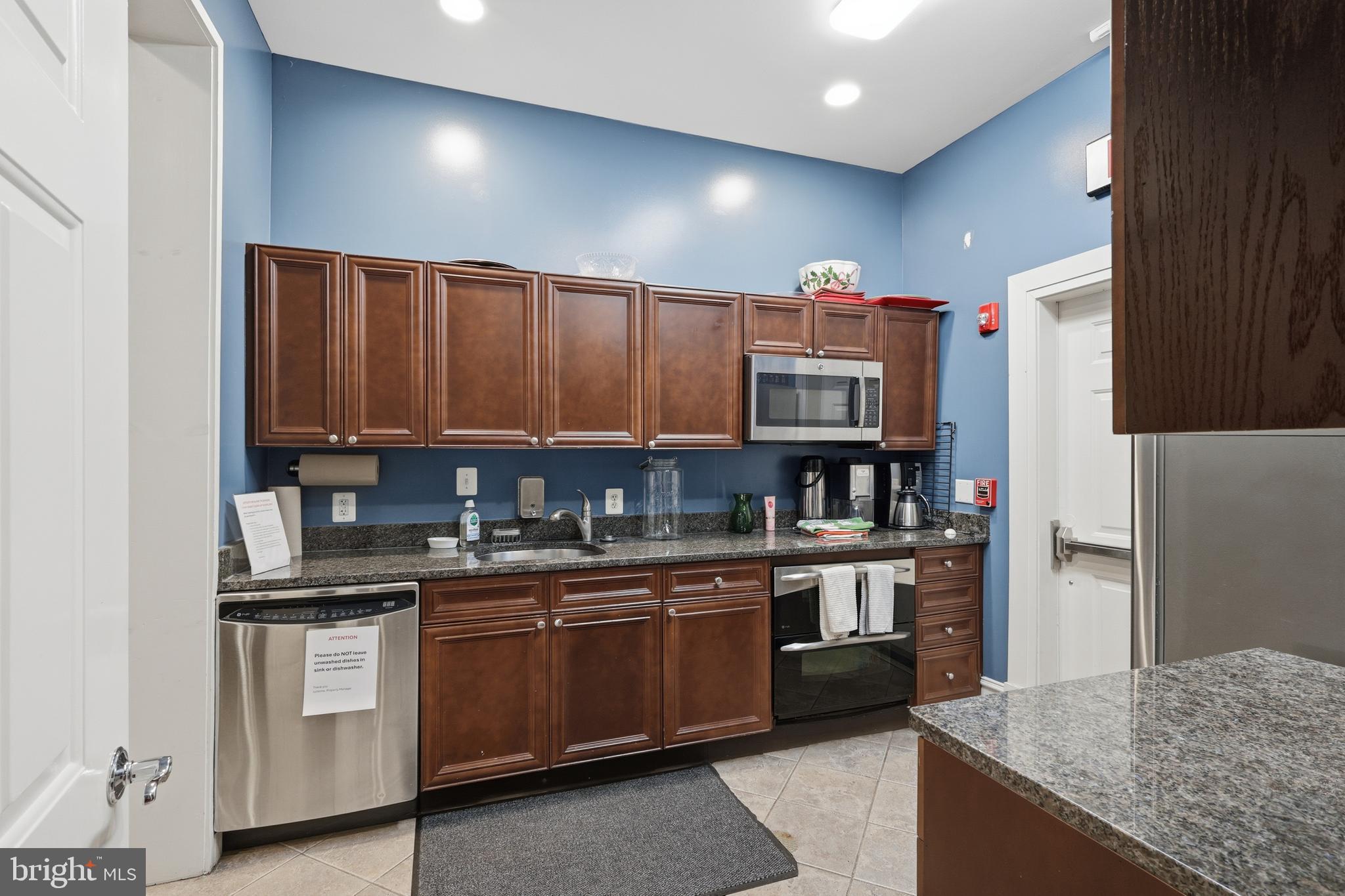 LINCOLN PARK - Residential