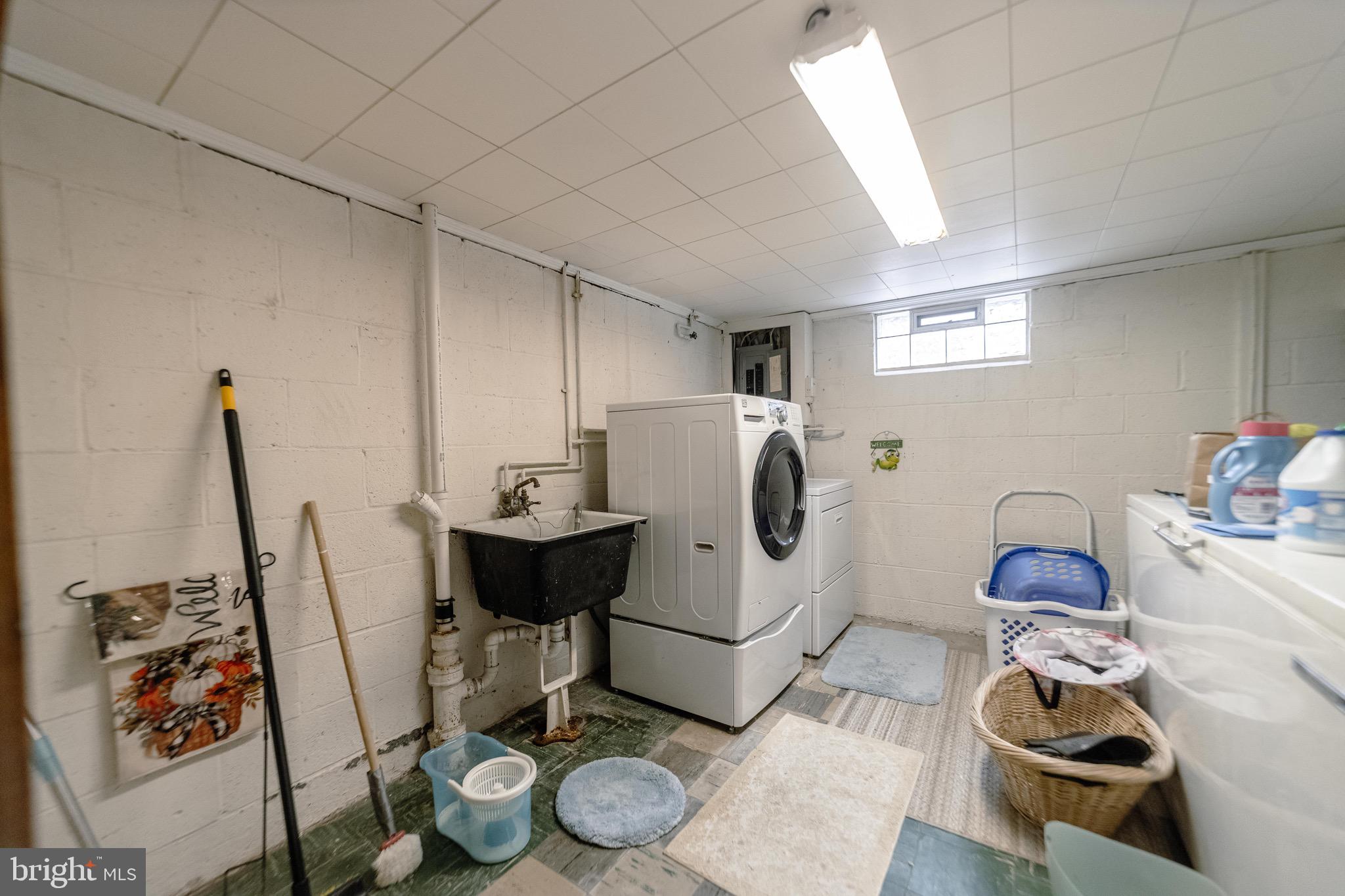 SHIPLEY HEIGHTS - Residential