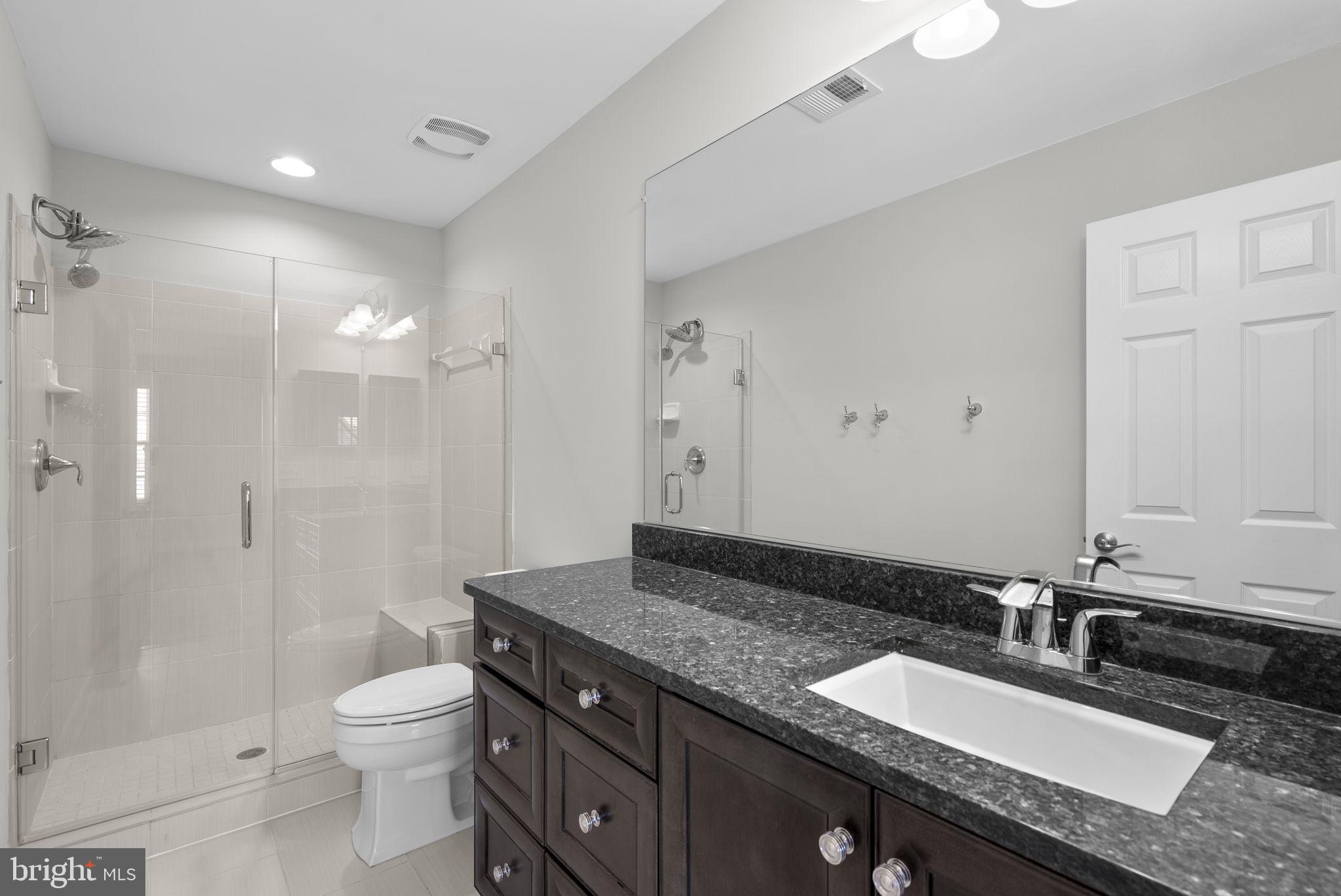 CROWN FARM - Residential