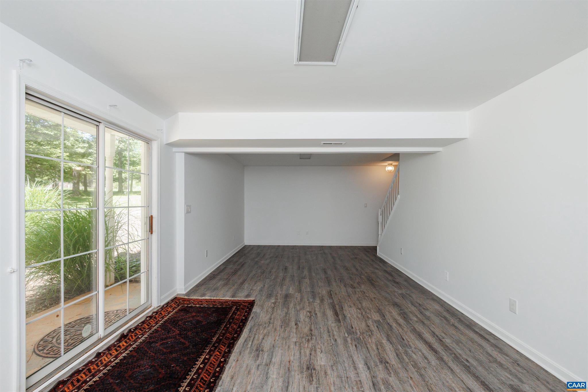 DOGWOOD LAKE ESTATES - Residential