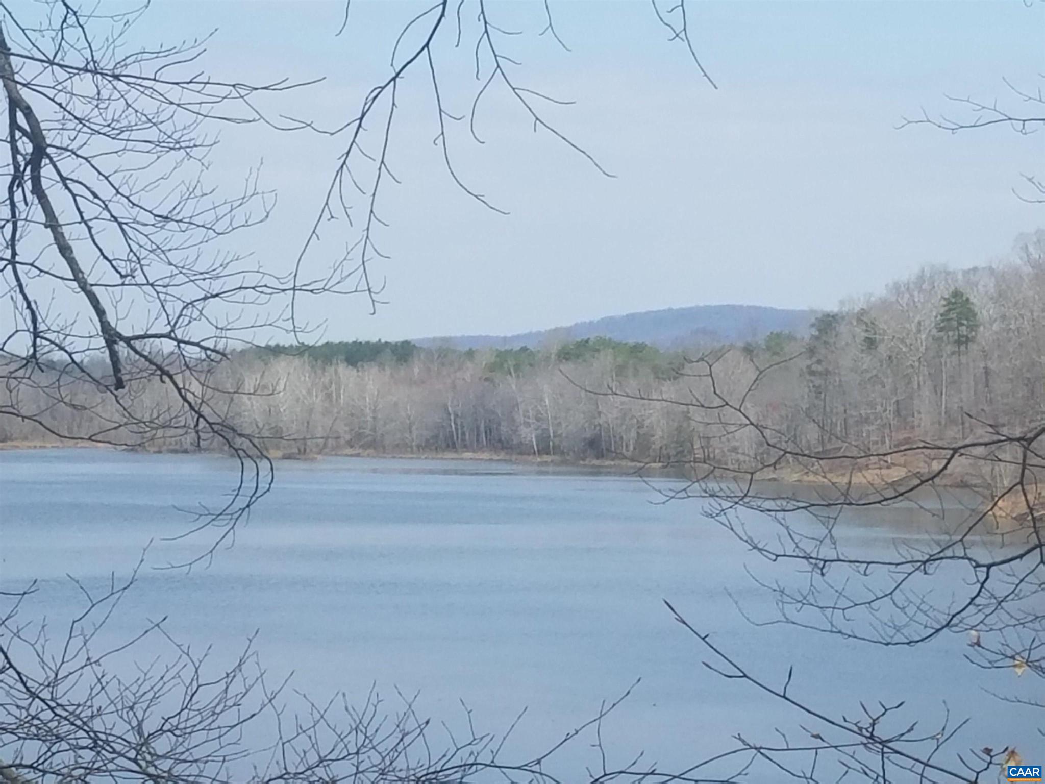 DOGWOOD LAKE ESTATES - Residential