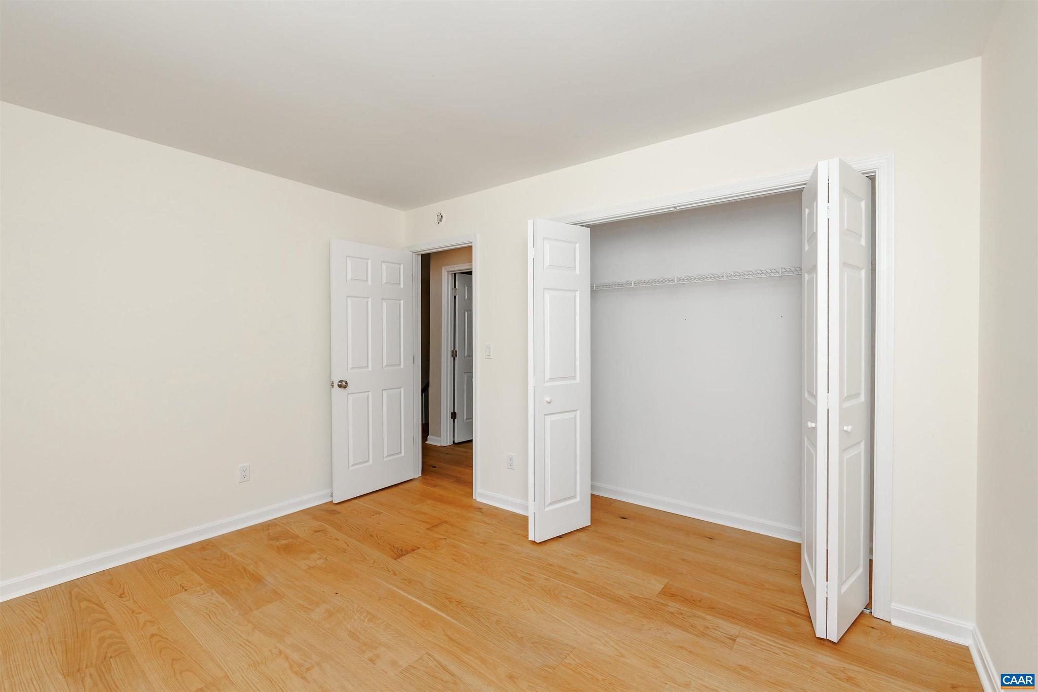 DOGWOOD LAKE ESTATES - Residential