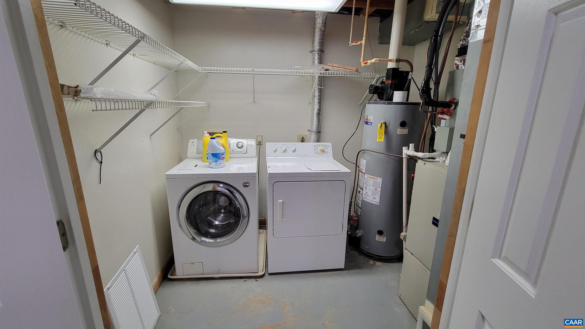 DOGWOOD LAKE ESTATES - Residential