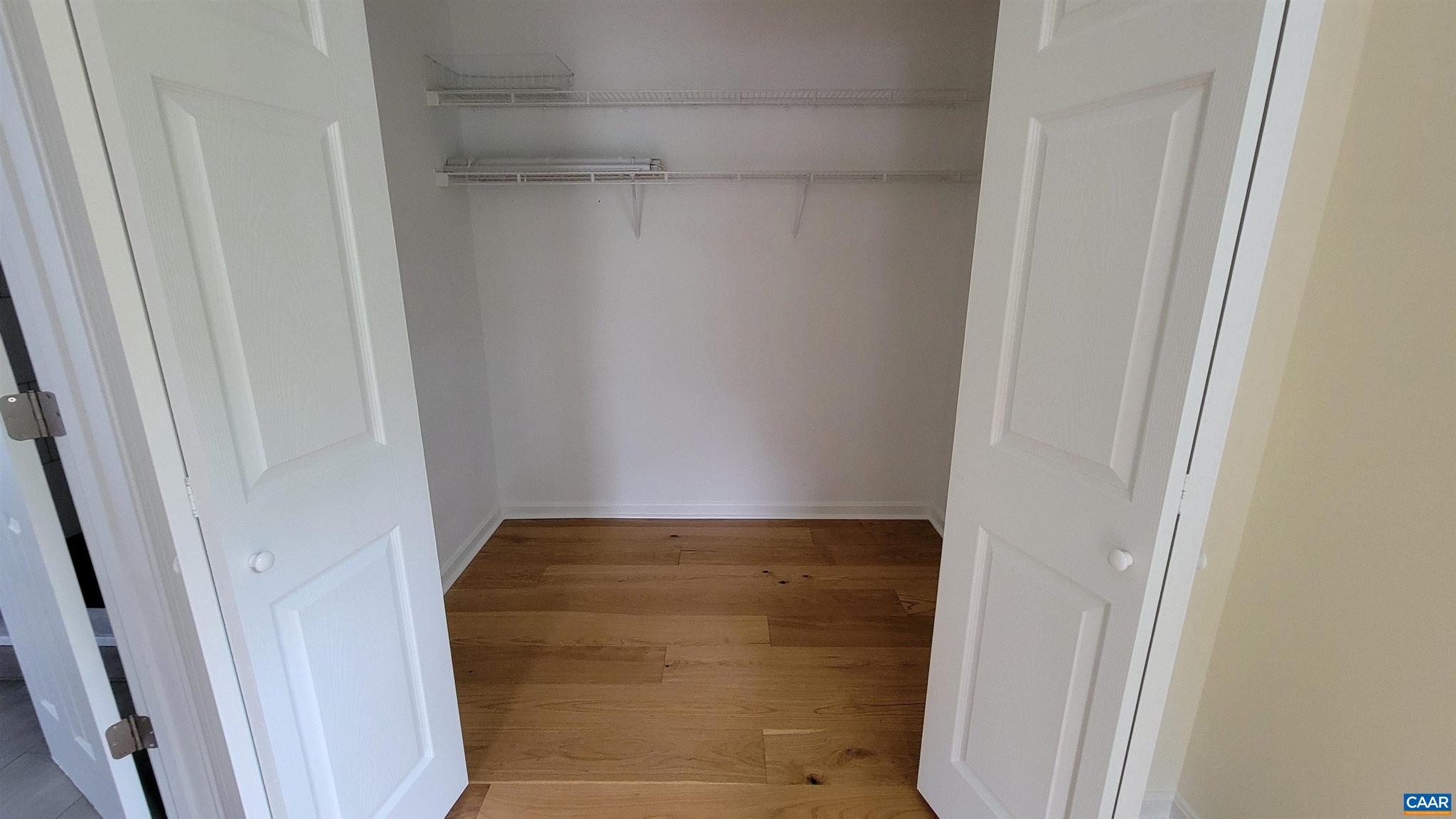 DOGWOOD LAKE ESTATES - Residential