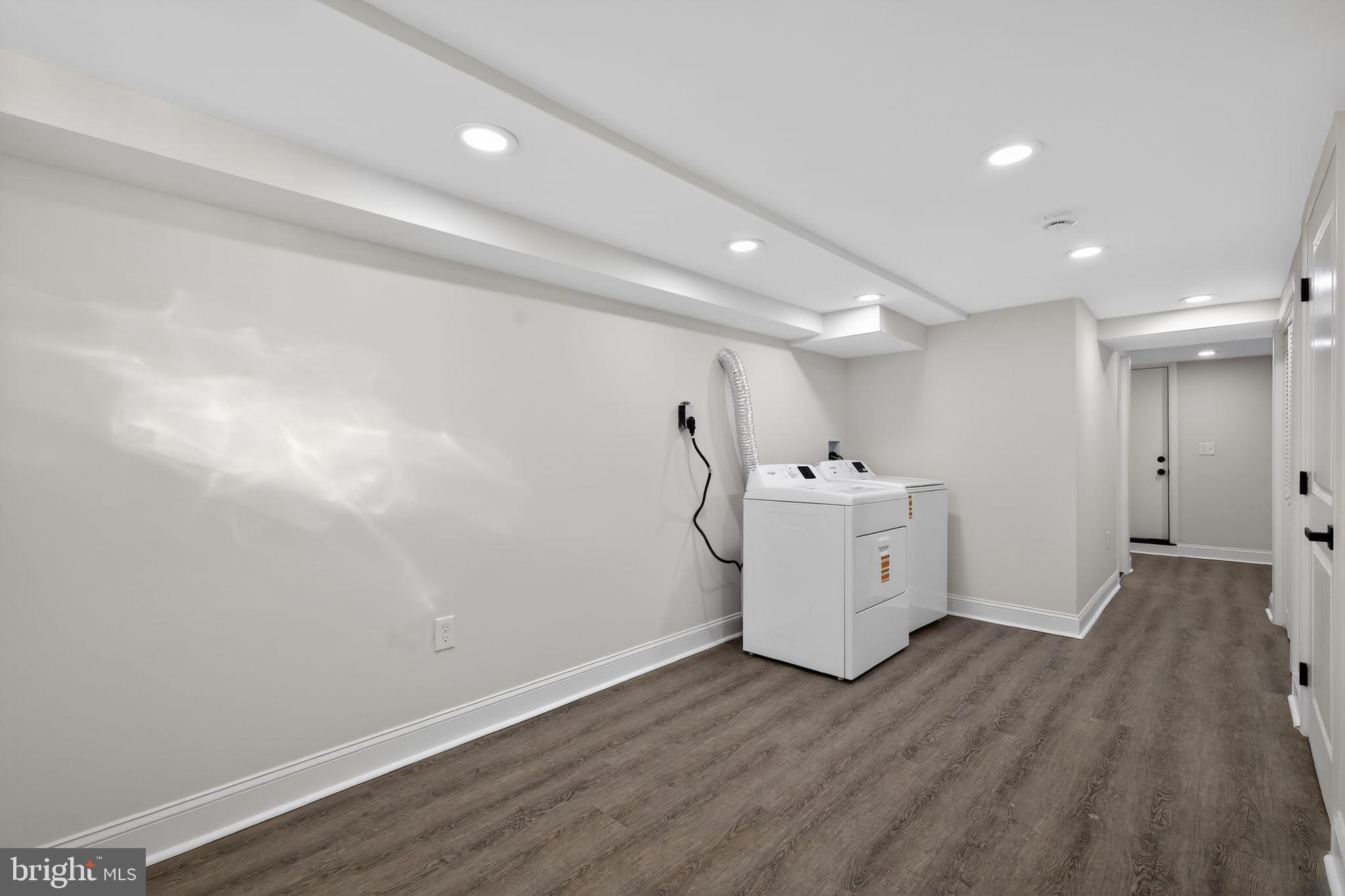 ROSEDALE FARMS - Residential