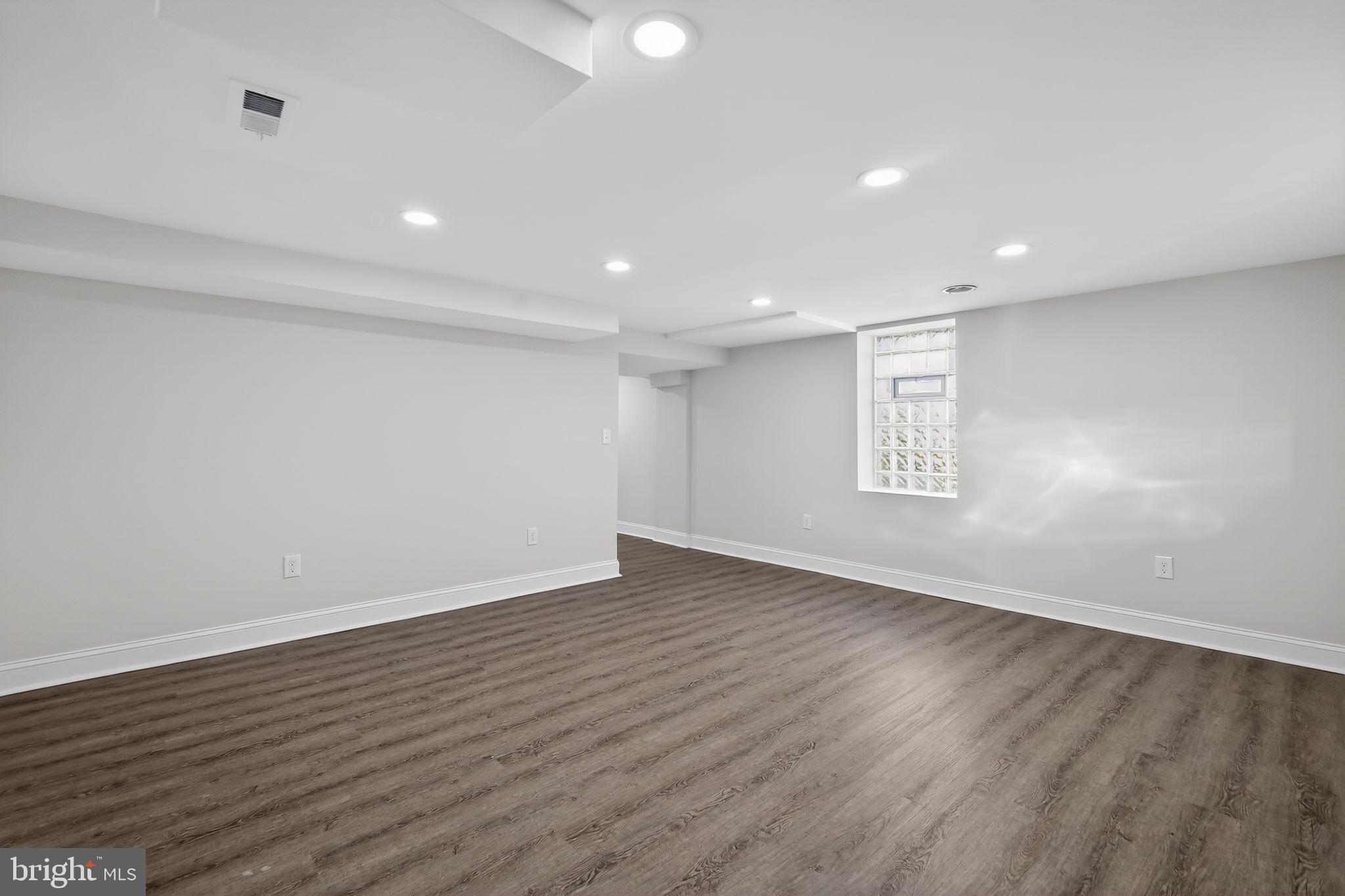 ROSEDALE FARMS - Residential