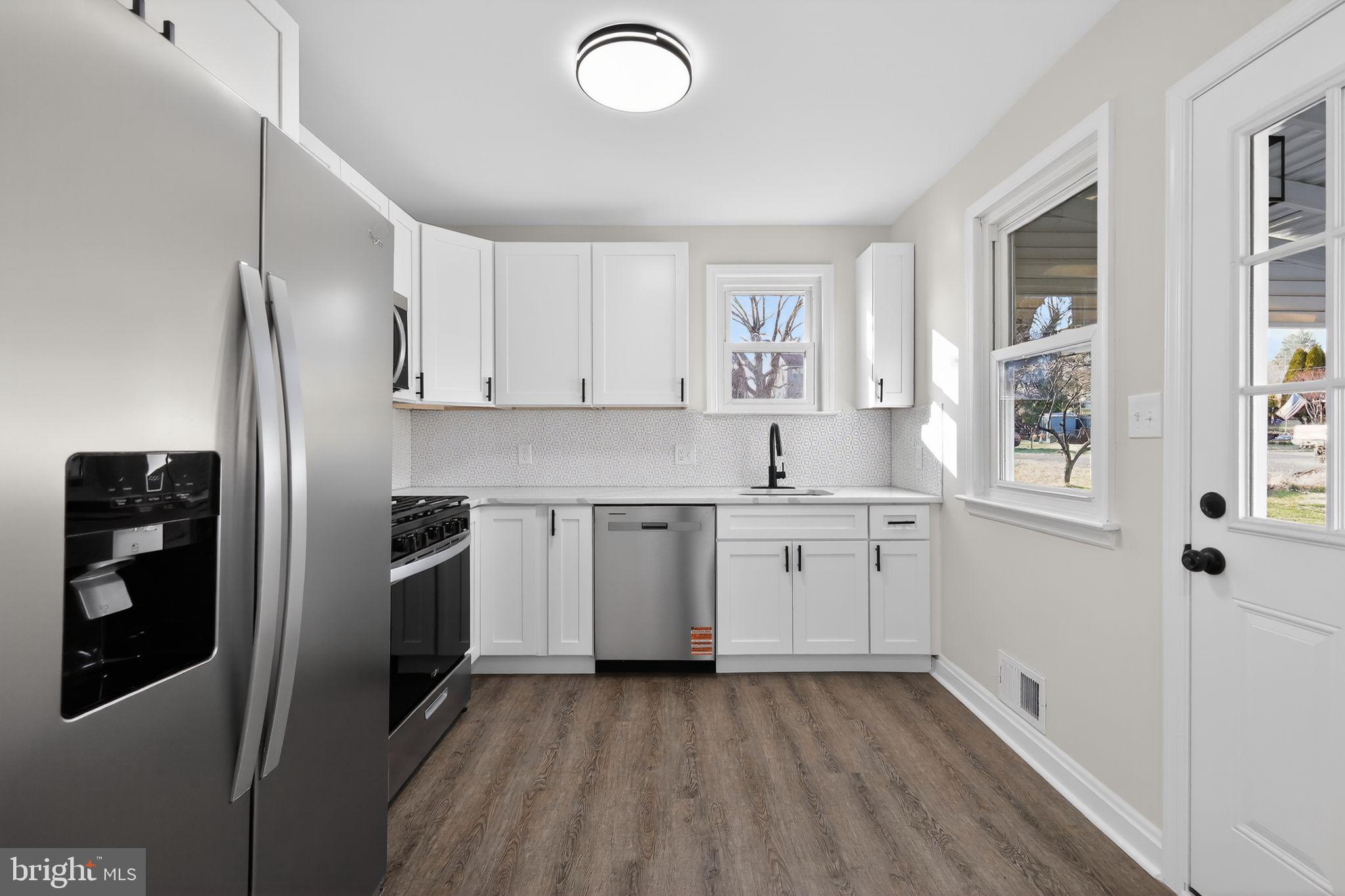 ROSEDALE FARMS - Residential