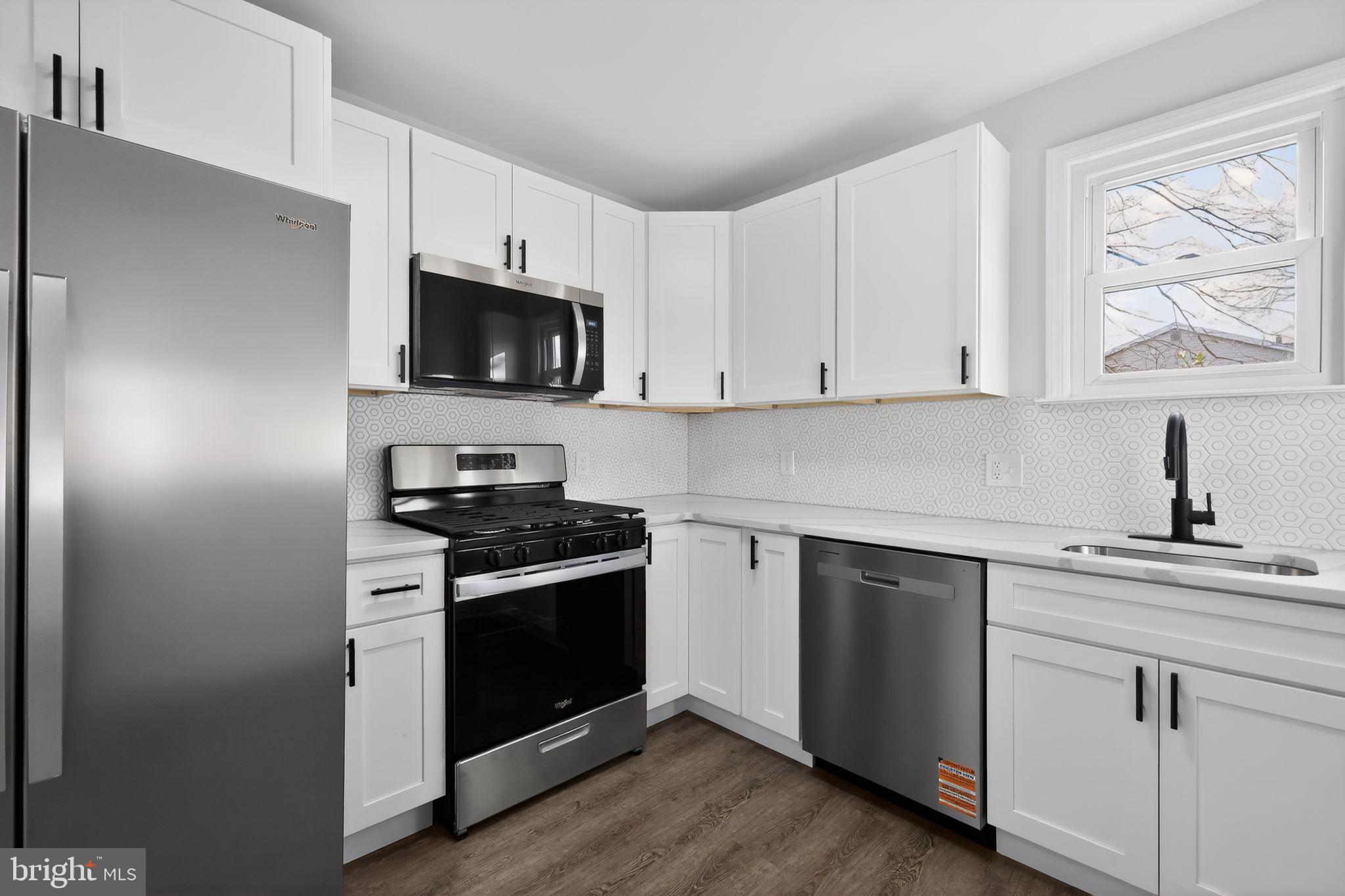 ROSEDALE FARMS - Residential