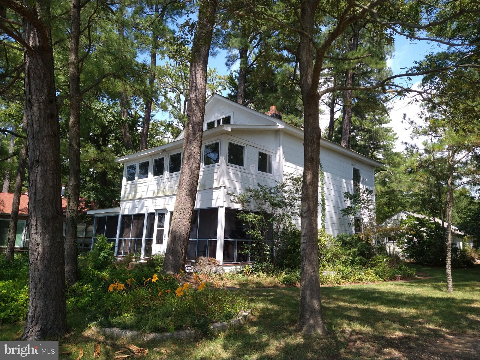 TALL TIMBERS - Residential