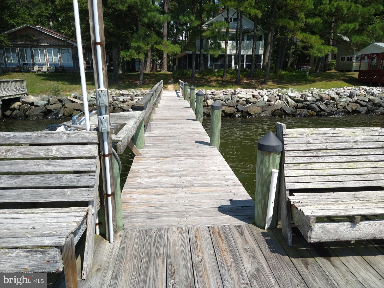 TALL TIMBERS - Residential