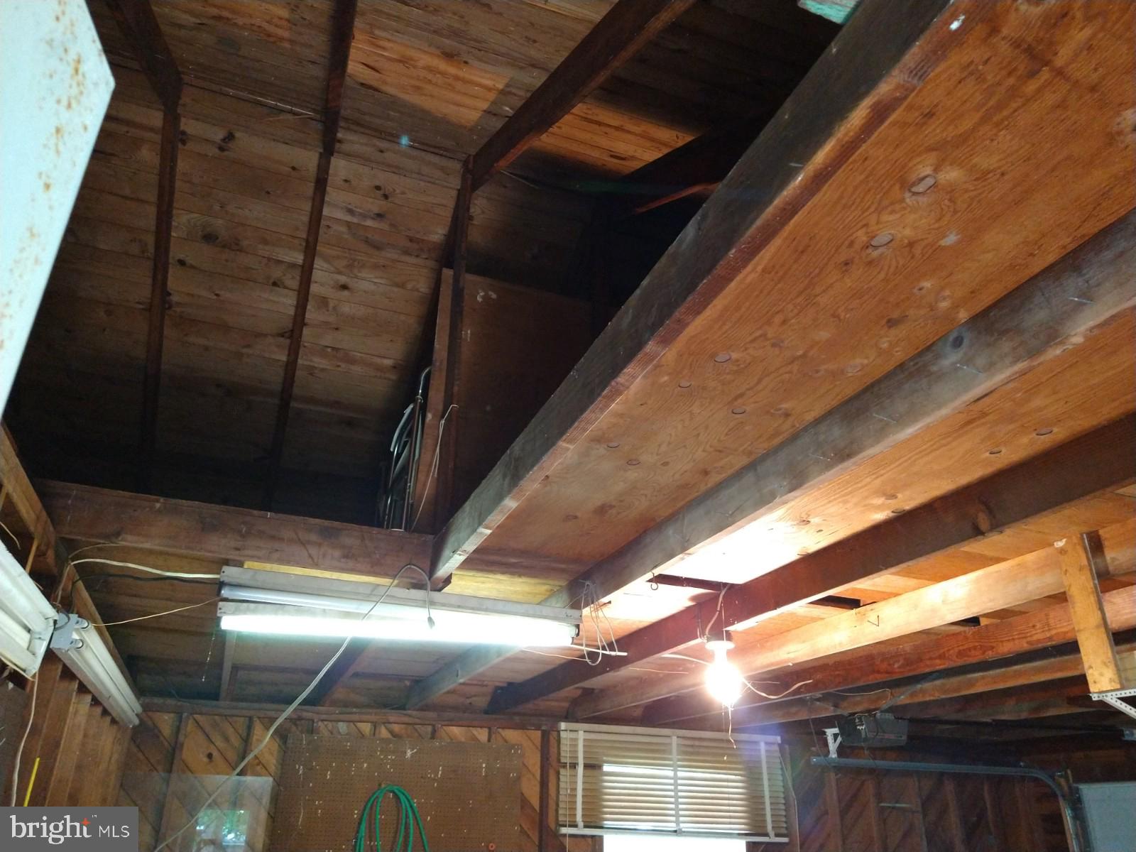 TALL TIMBERS - Residential