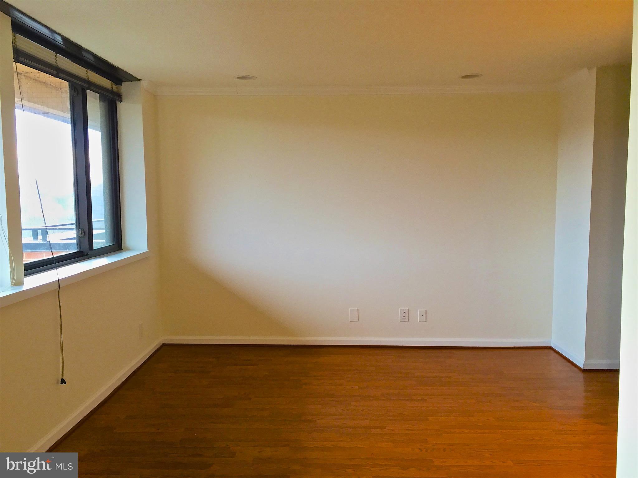 CROSS KEYS - Residential Lease