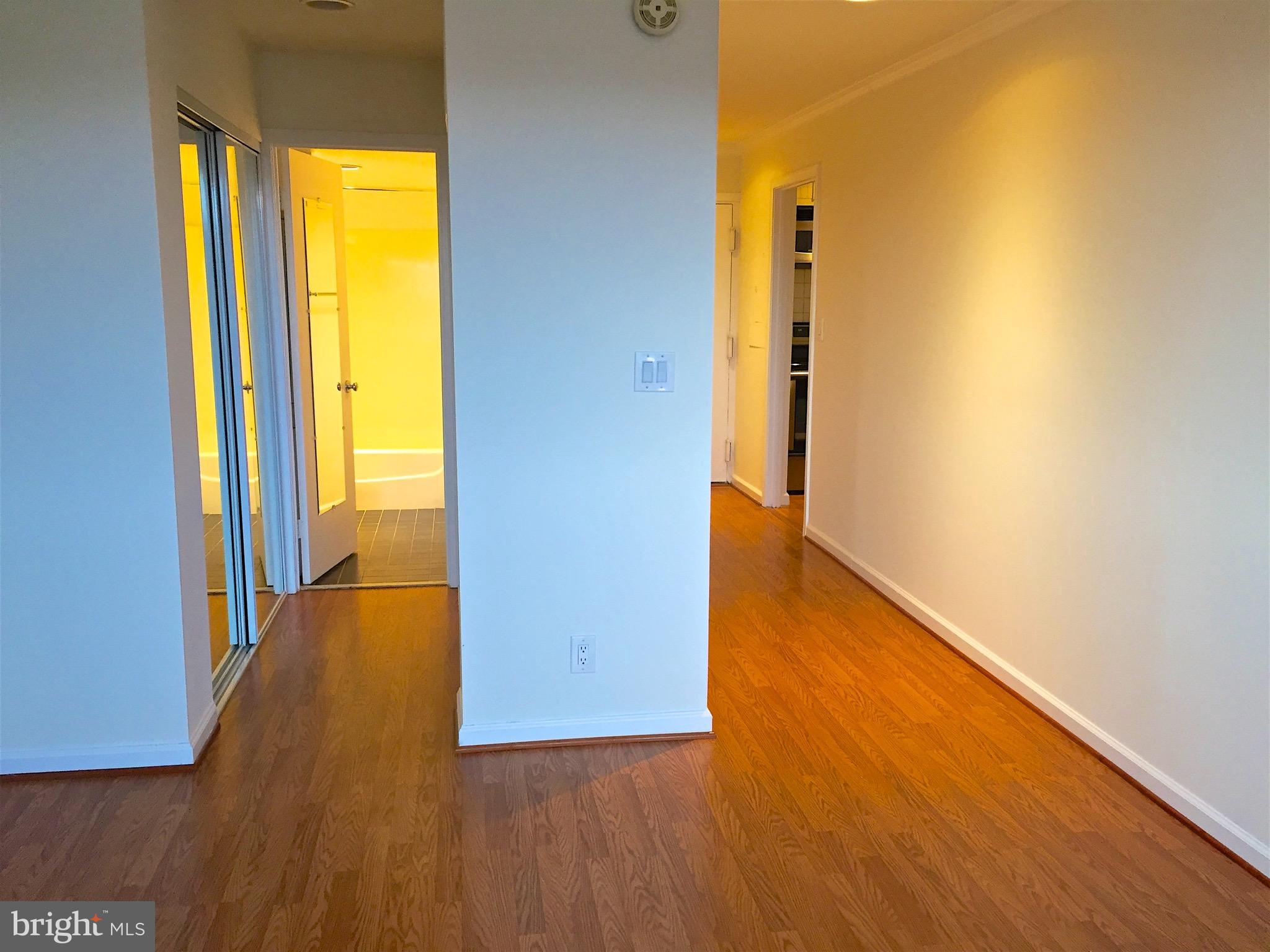 CROSS KEYS - Residential Lease