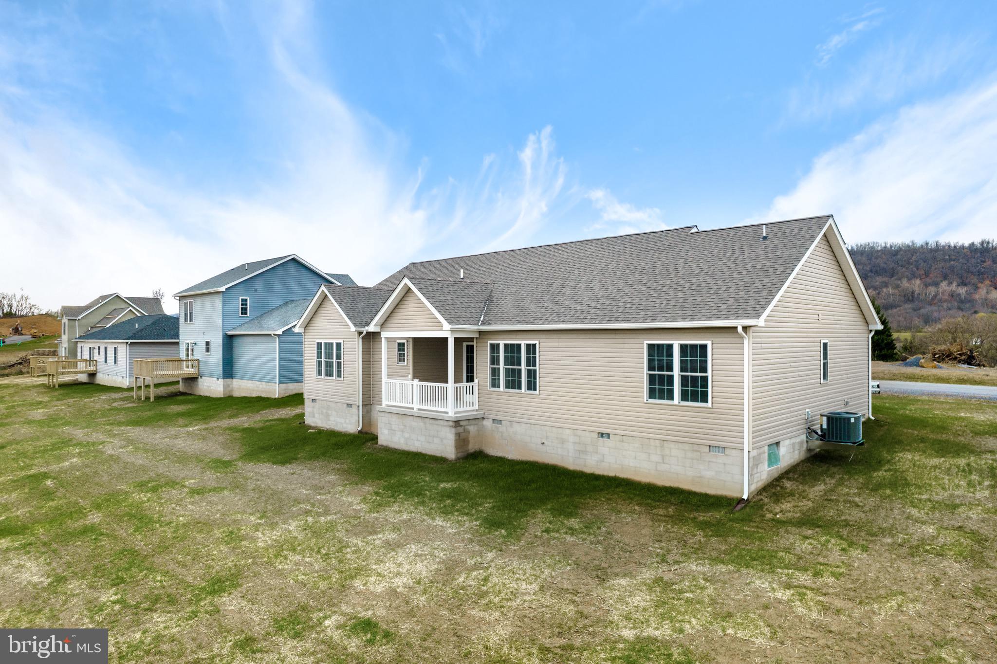 PEBBLE RIDGE - Residential