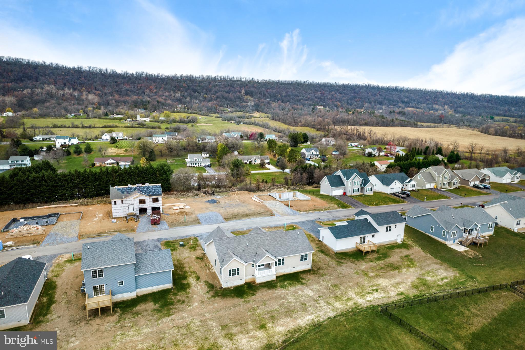 PEBBLE RIDGE - Residential