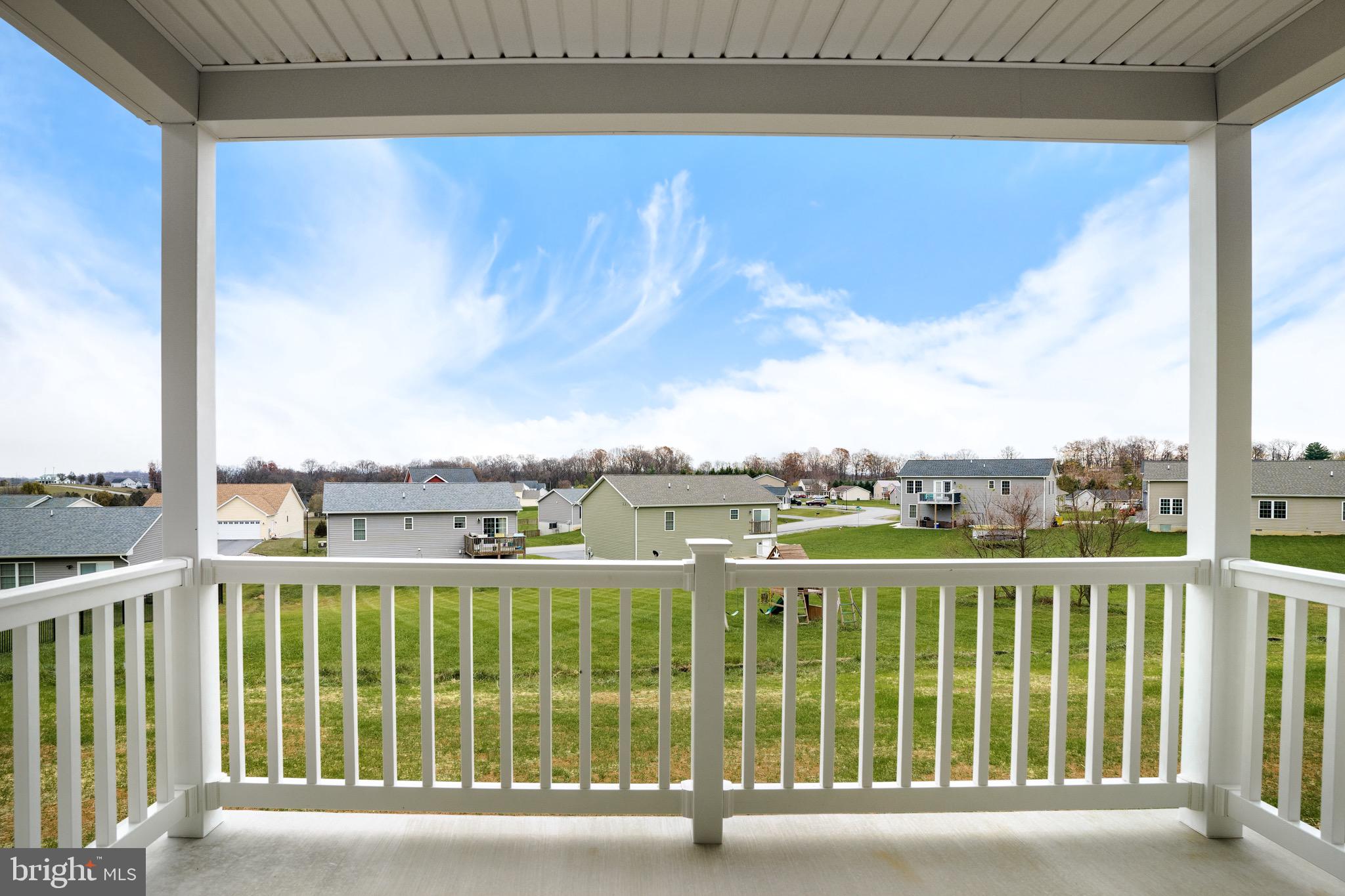 PEBBLE RIDGE - Residential