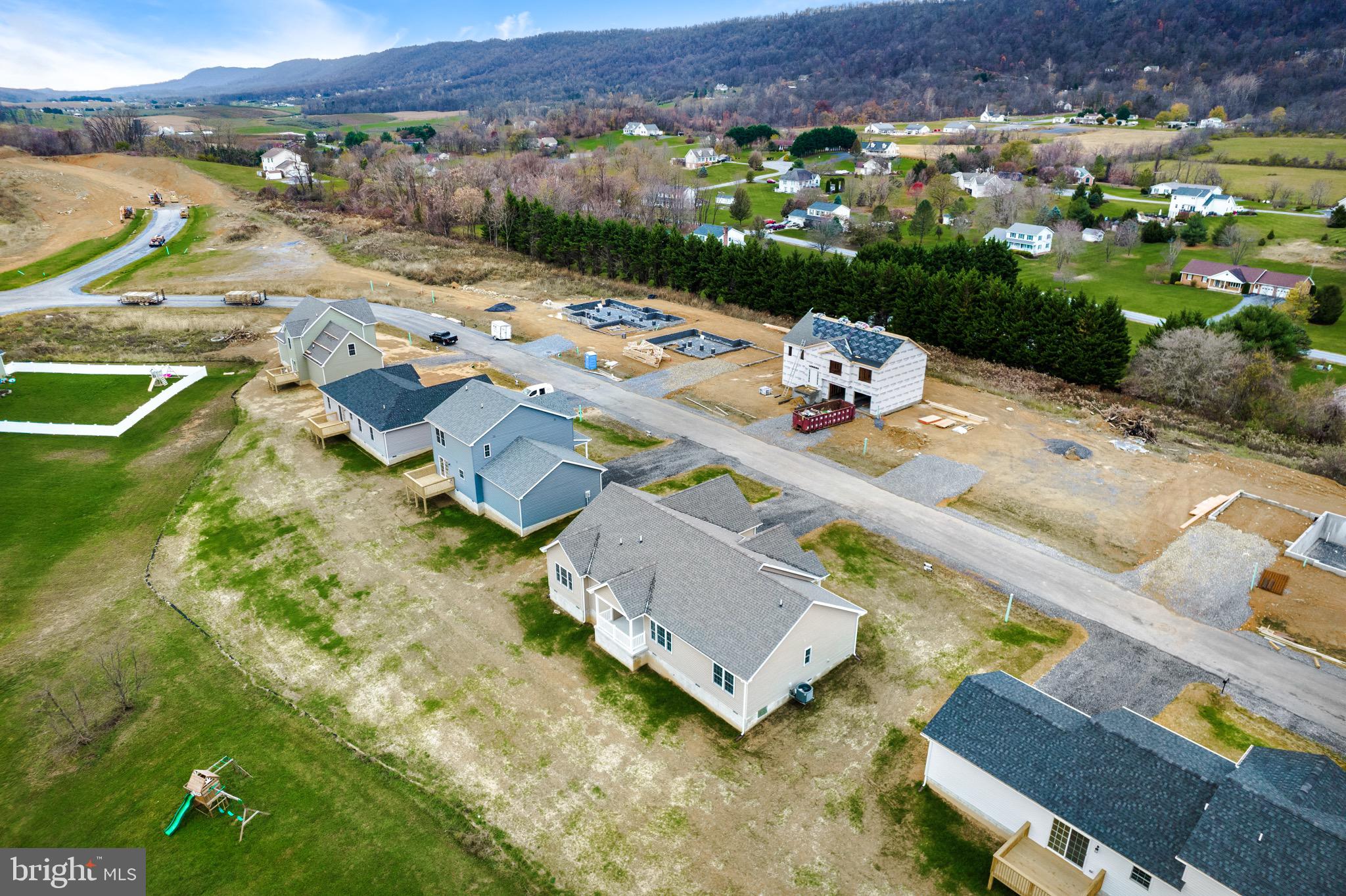 PEBBLE RIDGE - Residential