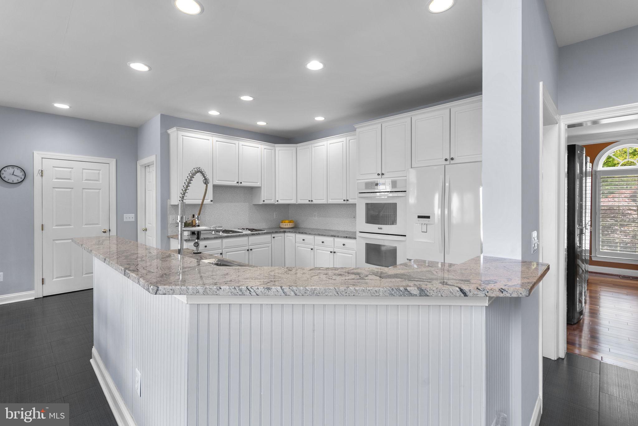 PINEY GLEN VILLAGE - Residential
