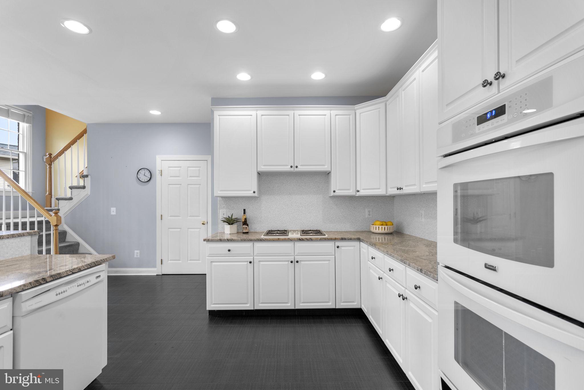PINEY GLEN VILLAGE - Residential