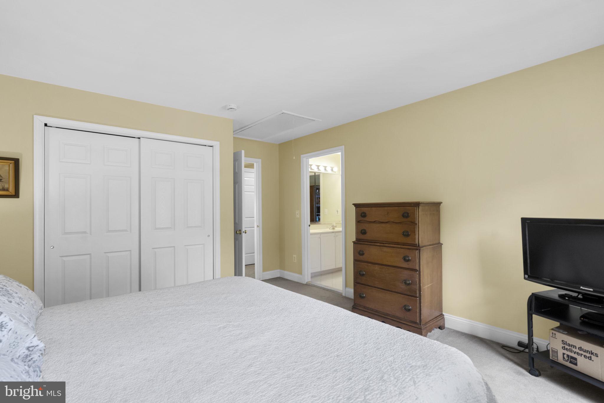 PINEY GLEN VILLAGE - Residential