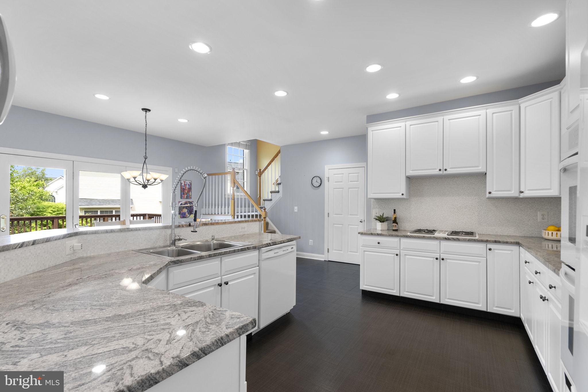 PINEY GLEN VILLAGE - Residential