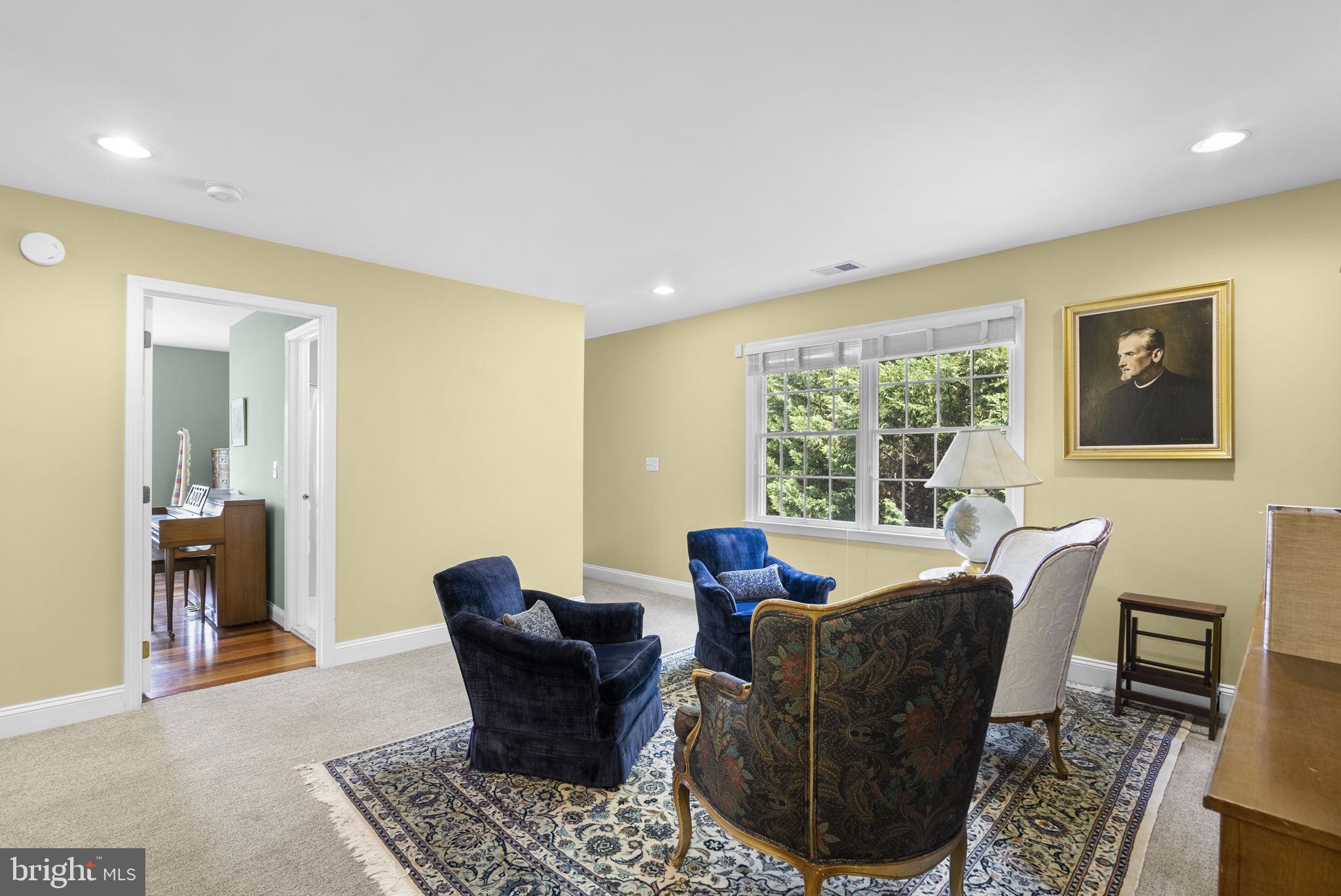 PINEY GLEN VILLAGE - Residential